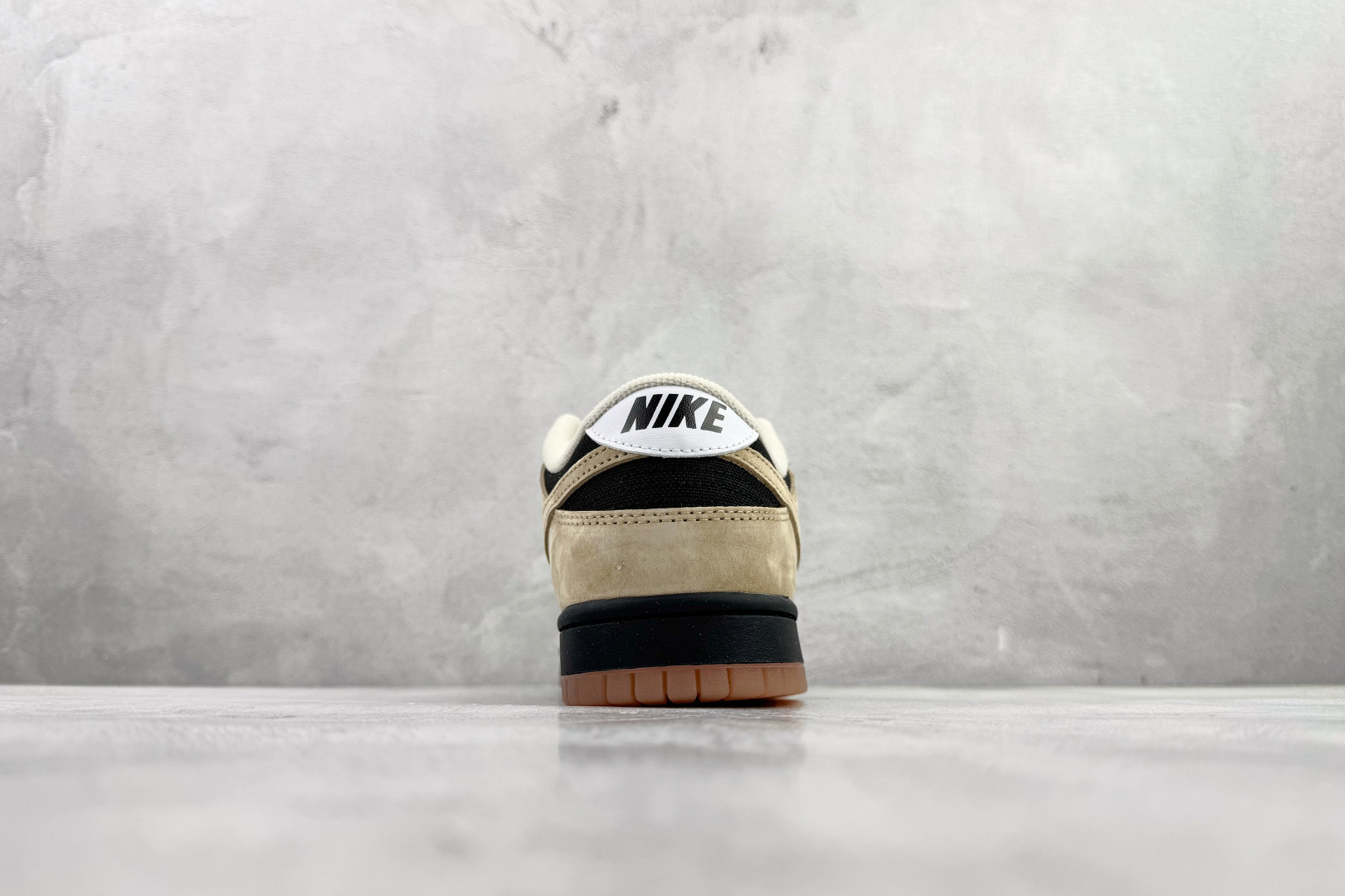 Nike SB Dunk Low Pro B 黑棕 HJ0367-200