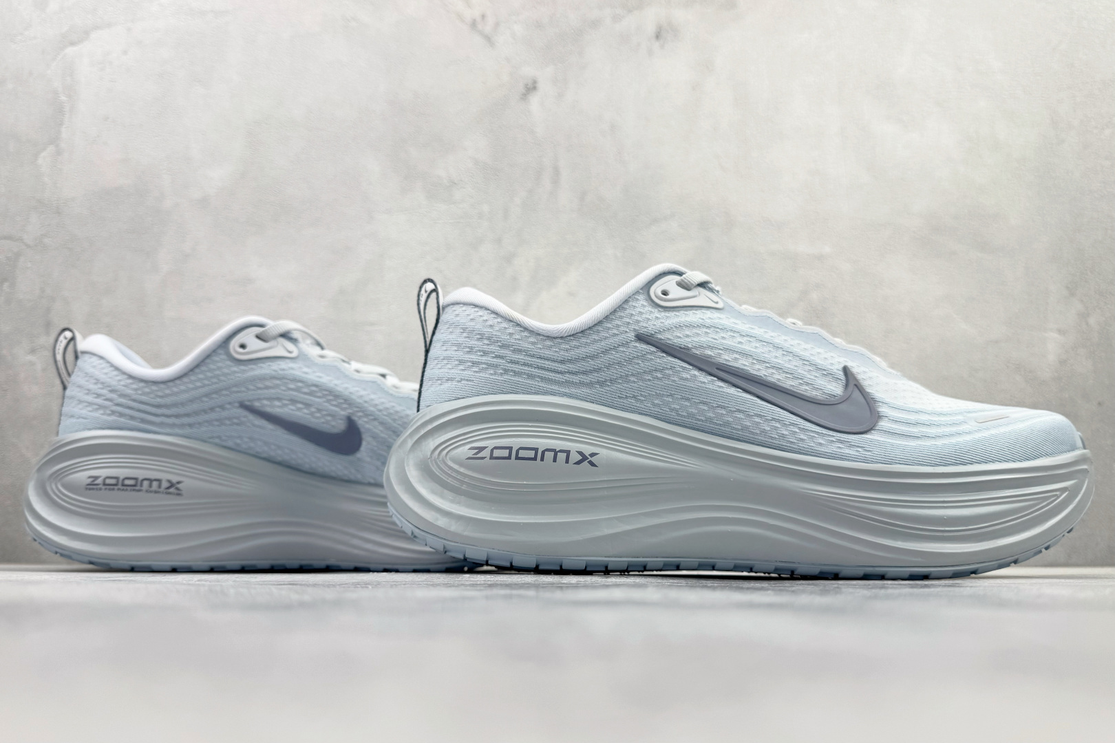 全套数据私模 Nike Vomero Plus 蓝色 HV8150-004-Top High Quatity Cheap Sneakers Fashion Clothing Clothes Bags handbags Shoes of all Brand wholesale With The best Quality And Beautiful Price from China Factory Chinese suppliers wholesaler seller 全套数据私模 Nike Vomero Plus 蓝色 HV8150-004