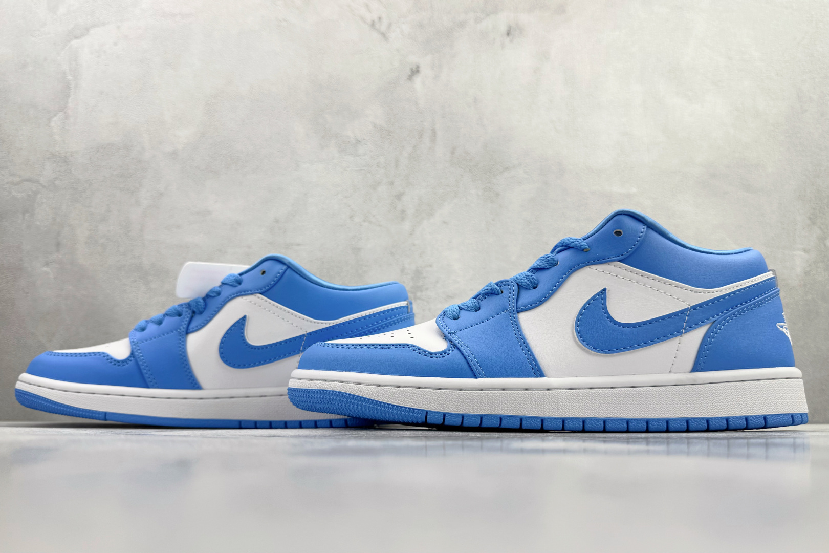 平台爆款 Jordan Air Jordan 1 Low 大学蓝 AO9944-441-High Quatity Cheap Brand wholesale wholesaler seller Clothes Bags handbags Sneakers Top Fashion Clothing Shoes from China Factory Chinese suppliers best Quality Beautiful Price 平台爆款 Jordan Air Jordan 1 Low 大学蓝 AO9944-441