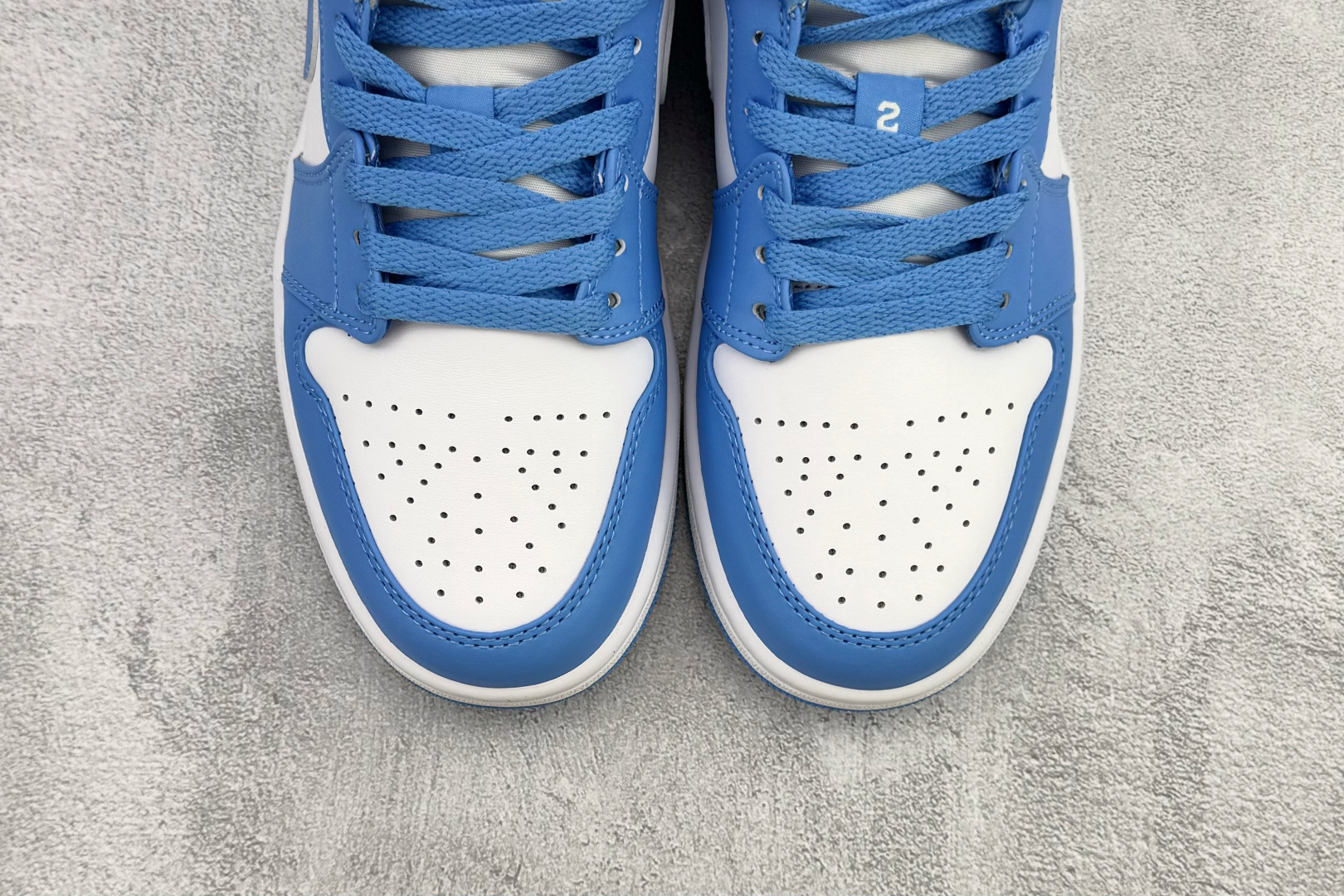 平台爆款 Jordan Air Jordan 1 Low 大学蓝 AO9944-441-High Quatity Cheap Brand wholesale wholesaler seller Clothes Bags handbags Sneakers Top Fashion Clothing Shoes from China Factory Chinese suppliers best Quality Beautiful Price 平台爆款 Jordan Air Jordan 1 Low 大学蓝 AO9944-441