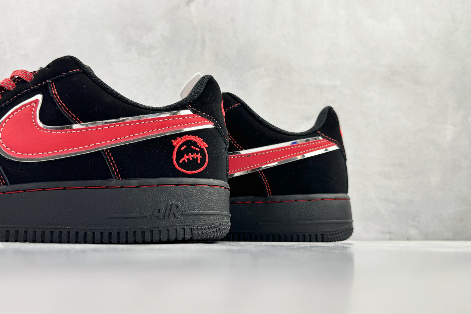Nike Air Force 1'07 LX 黑红 DD1982-339