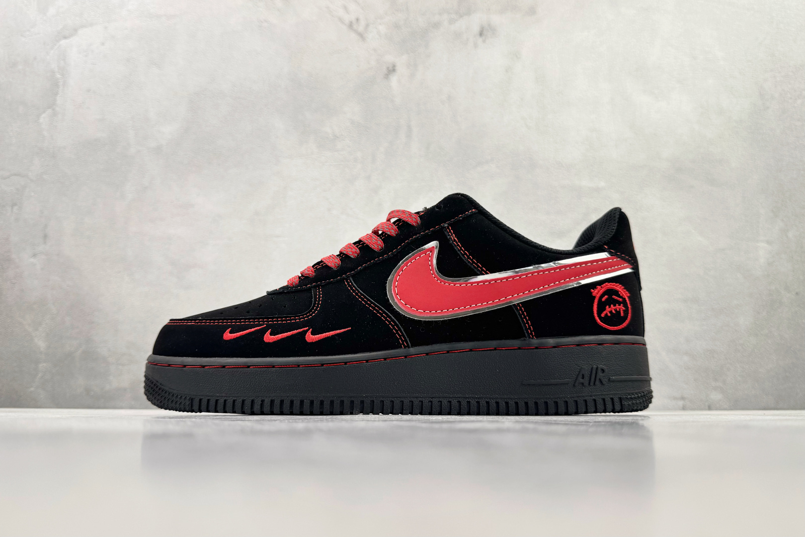 Nike Air Force 1’07 LX 黑红 DD1982-339