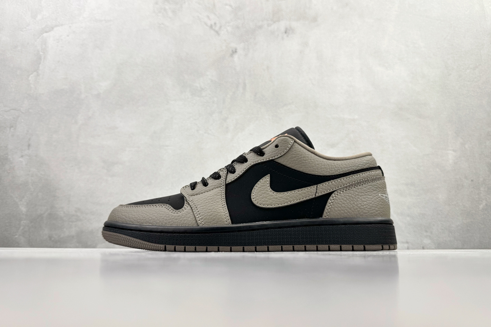 Air jordan 1 low 074