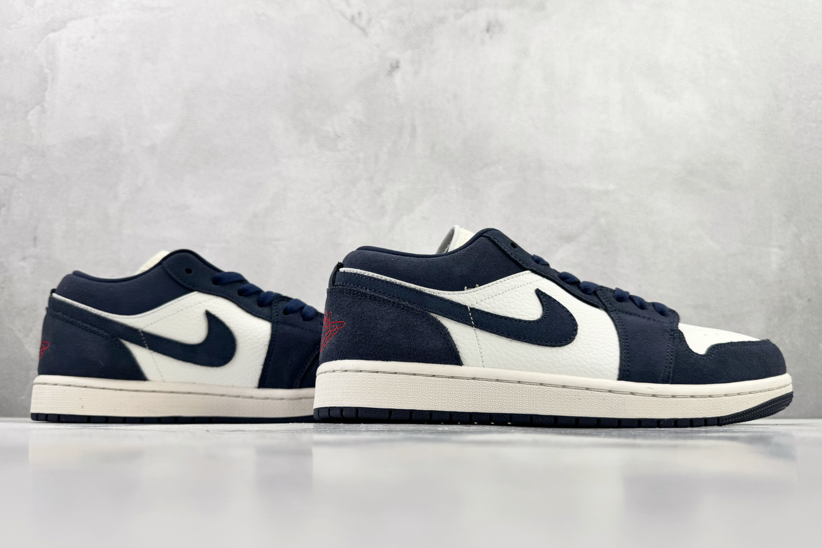 Jordan Air Jordan 1 LOW SE 海军蓝 IO7448-400 Jordan Air Jordan 1 LOW SE 海军蓝 IO7448-400