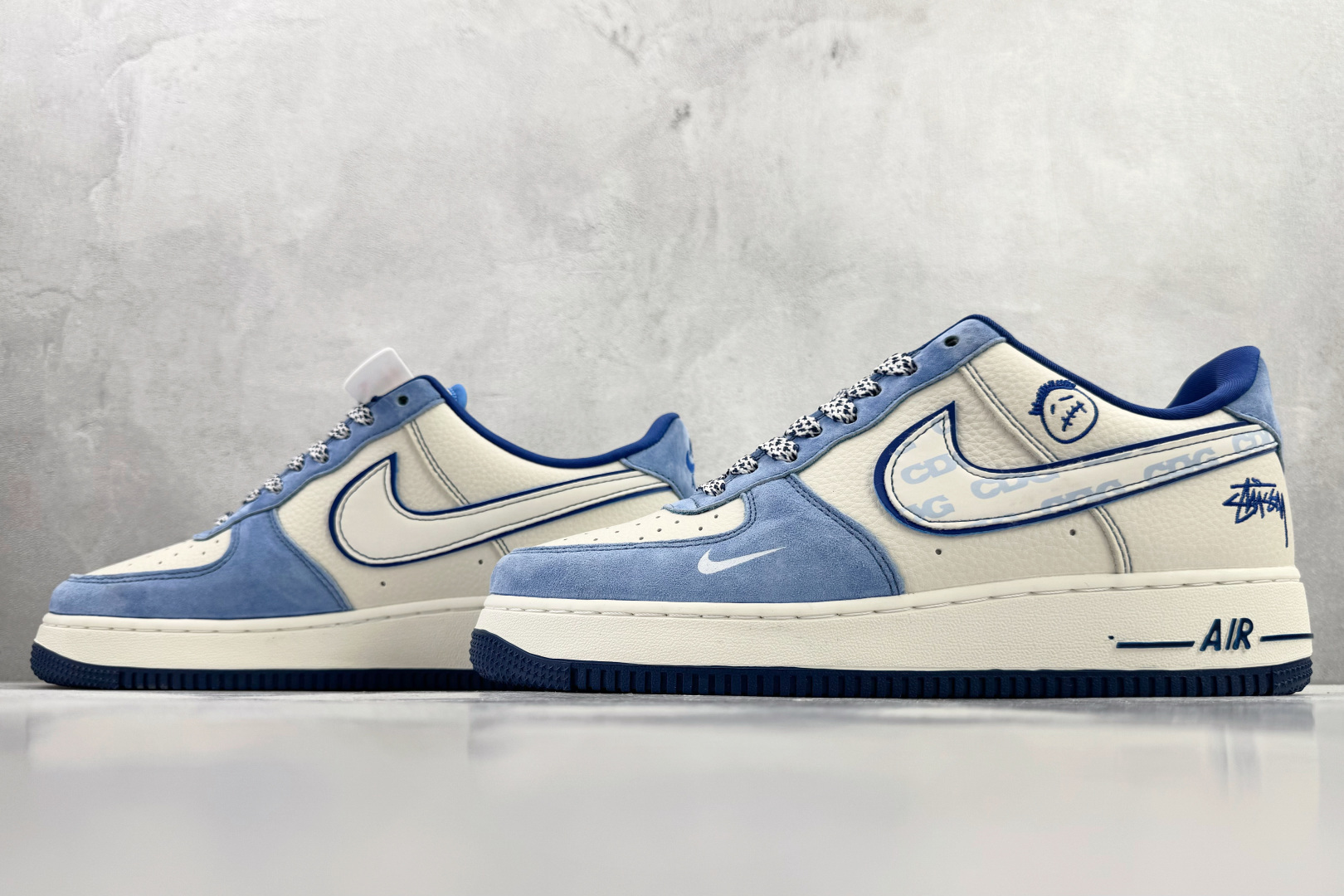 Nike Air Force 1'07 LX 蓝白 SY1388-020 Nike Air Force 1'07 LX 蓝白 SY1388-020