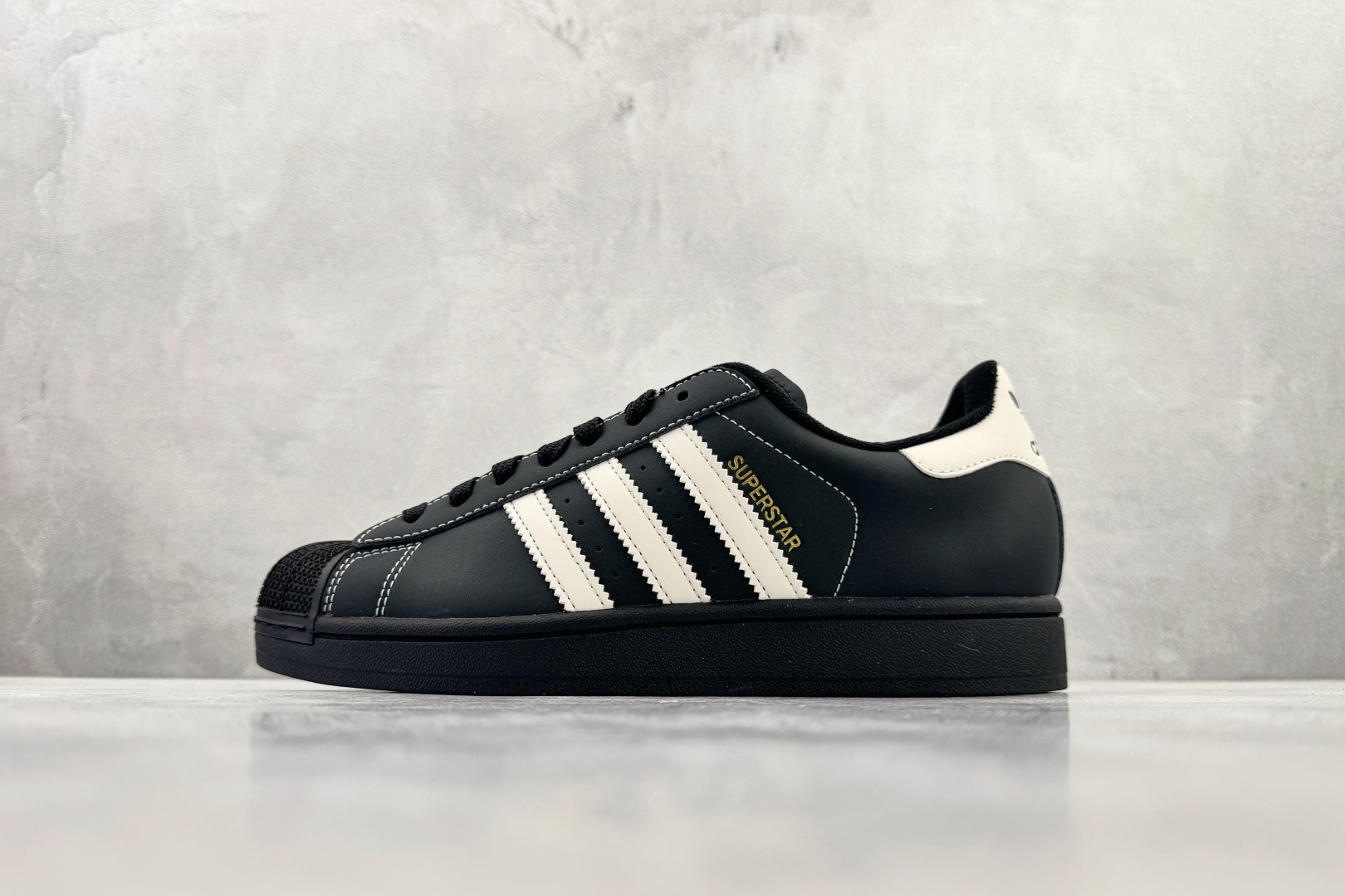 平台订单 adidas originals SUPERSTAR 黑白 KI8502 平台订单 adidas originals SUPERSTAR 黑白 KI8502
