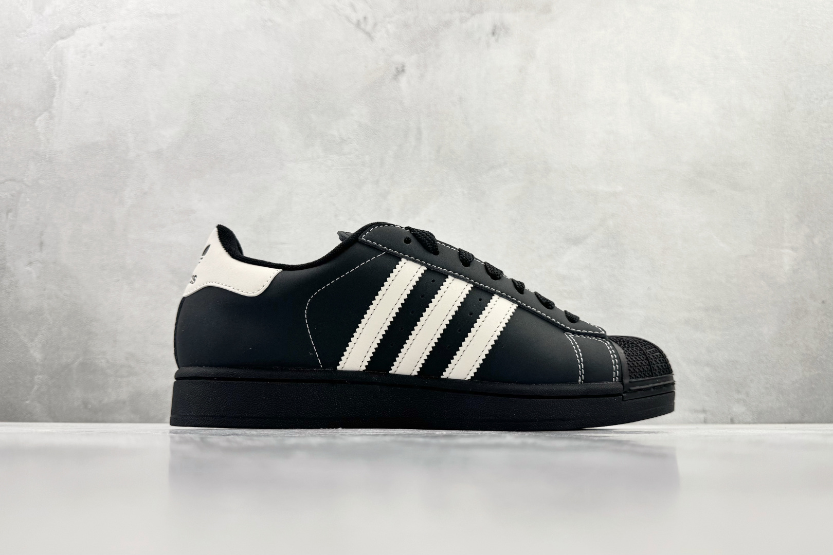 平台订单 adidas originals SUPERSTAR 黑白 KI8502 平台订单 adidas originals SUPERSTAR 黑白 KI8502