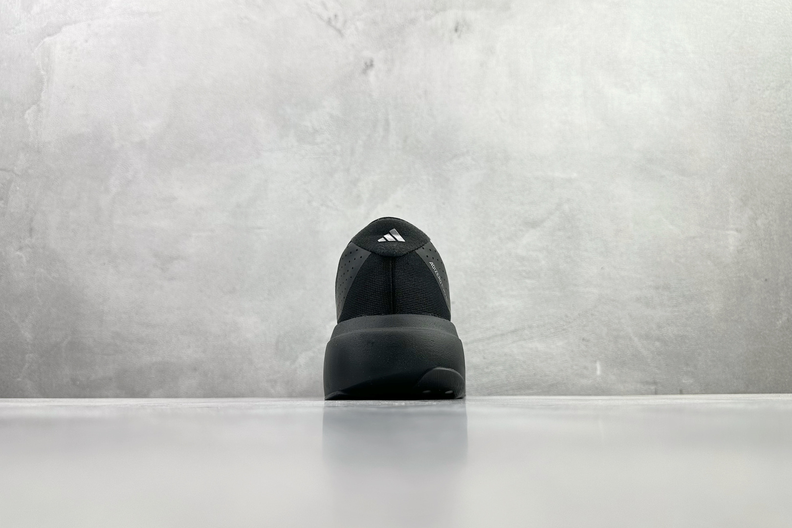 全新工厂开发 adidas Adizero Evo SL 黑色货号：KI9663尺码：36 36.5 3