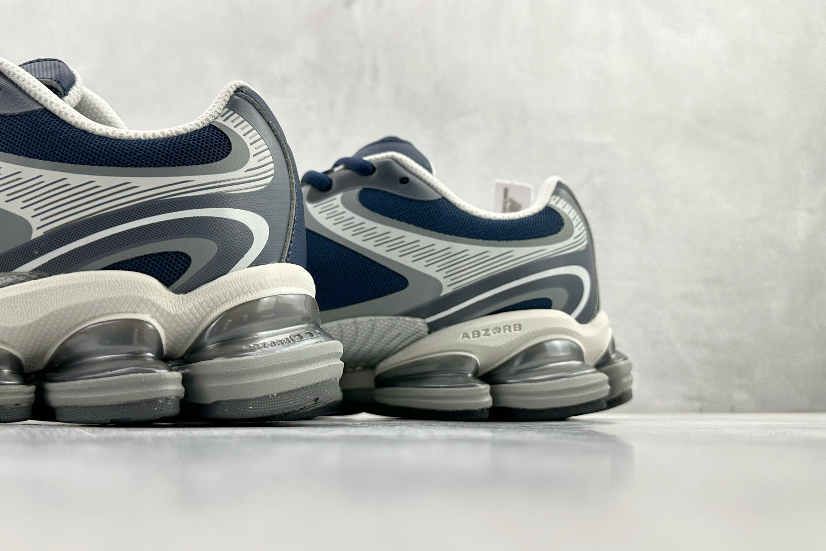 大厂出品 New Balance ABZORB 2000 蓝灰色 U20001PB 大厂出品 New Balance ABZORB 2000 蓝灰色 U20001PB