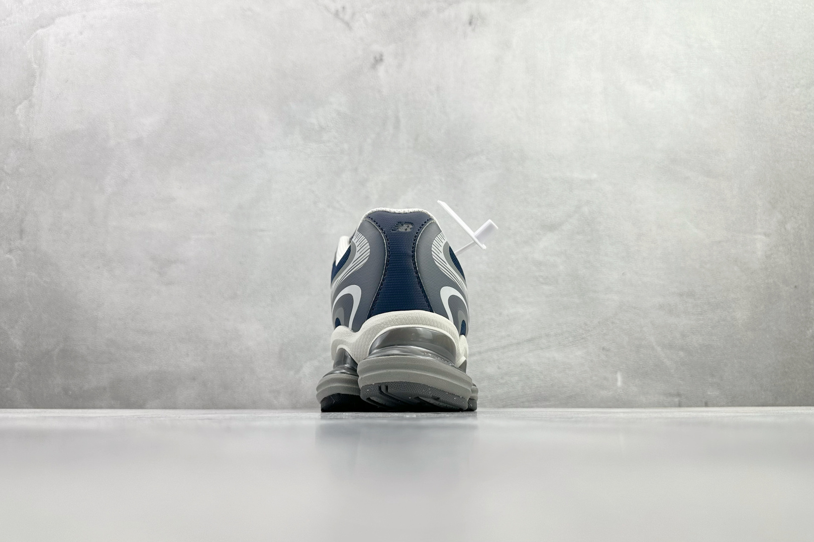 大厂出品 New Balance ABZORB 2000 蓝灰色 U20001PB 大厂出品 New Balance ABZORB 2000 蓝灰色 U20001PB