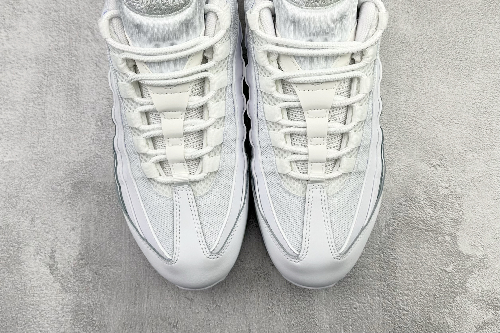 口碑神作 Nike Air 95 Big Bubble OG“Triple White”白色 HM8755-100 口碑神作 Nike Air 95 Big Bubble OG“Triple White”白色 HM8755-100