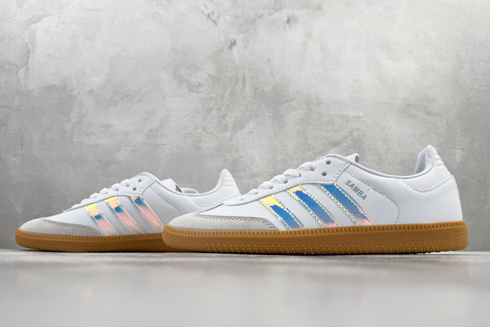 出口订单 adidas originals SAMBA 银白 JQ2851 出口订单 adidas originals SAMBA 银白 JQ2851