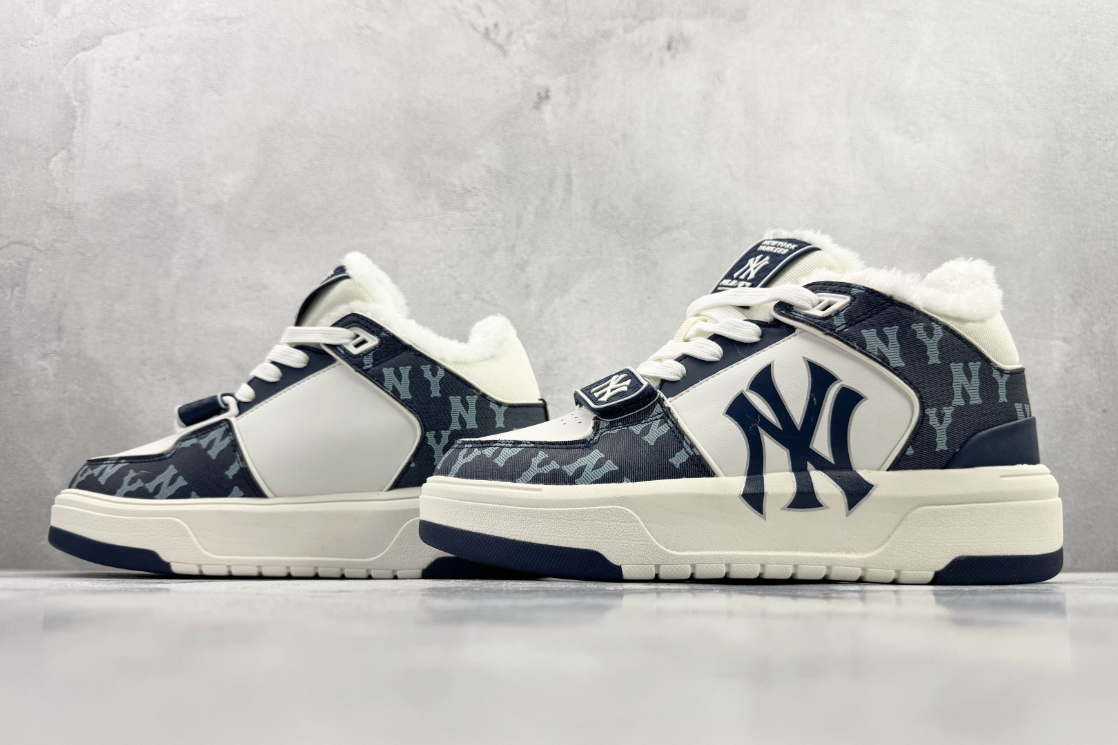 200 平台订单 MLB 纽约洋基队 海军蓝 3ASXCDN3N-50NYD-Chinese UA Cheap High Quatity Brand Clothes Bags handbags Sneakers wholesale wholesaler seller from China Factory suppliers Fashion Clothing Shoes best Quality Beautiful Price 200 平台订单 MLB 纽约洋基队 海军蓝 3ASXCDN3N-50NYD