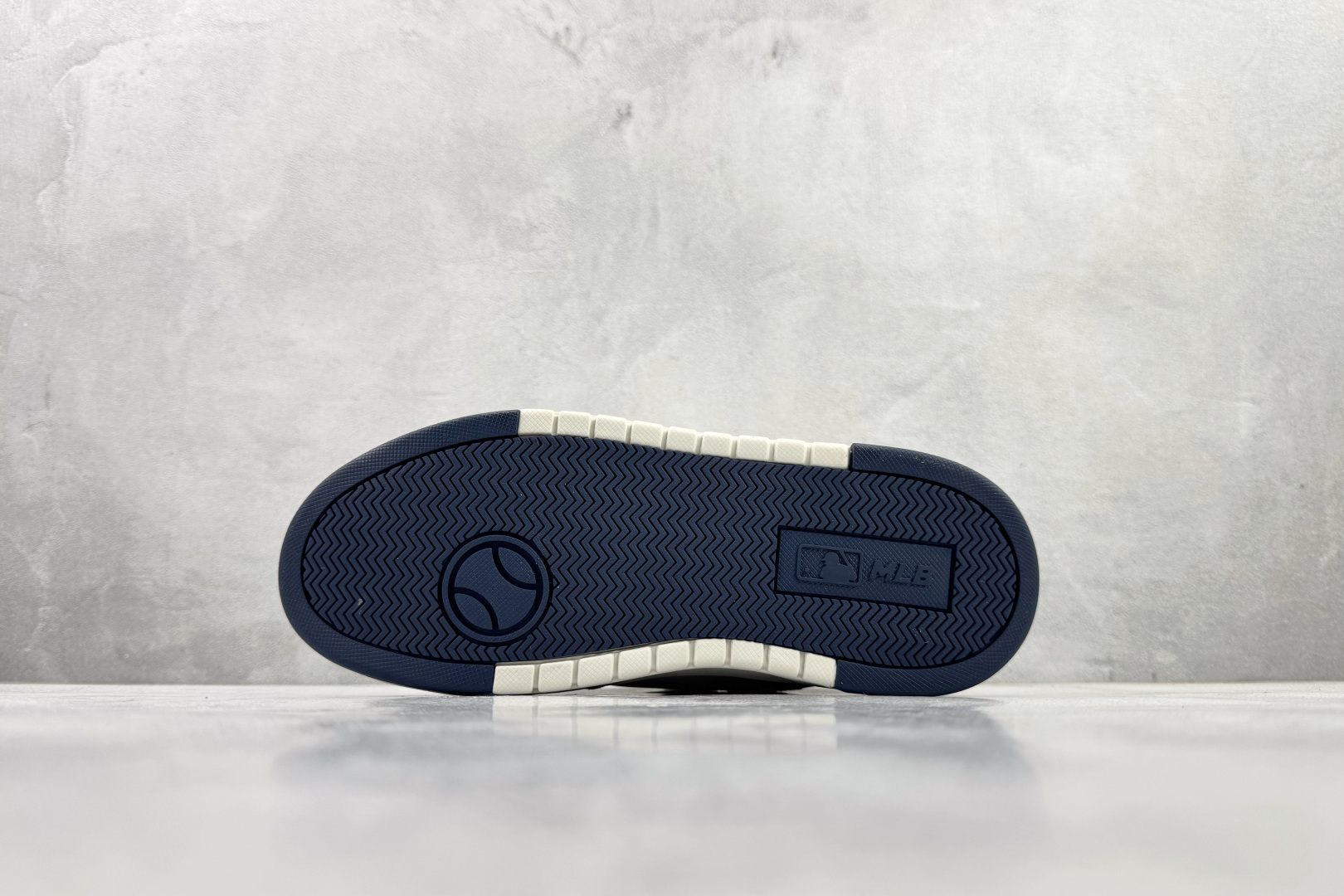 200 平台订单 MLB 纽约洋基队 海军蓝 3ASXCDN3N-50NYD-Chinese UA Cheap High Quatity Brand Clothes Bags handbags Sneakers wholesale wholesaler seller from China Factory suppliers Fashion Clothing Shoes best Quality Beautiful Price 200 平台订单 MLB 纽约洋基队 海军蓝 3ASXCDN3N-50NYD