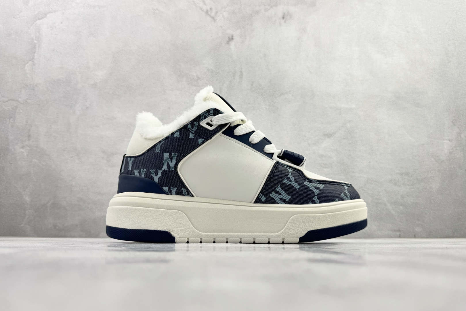 200 平台订单 MLB 纽约洋基队 海军蓝 3ASXCDN3N-50NYD-Chinese UA Cheap High Quatity Brand Clothes Bags handbags Sneakers wholesale wholesaler seller from China Factory suppliers Fashion Clothing Shoes best Quality Beautiful Price 200 平台订单 MLB 纽约洋基队 海军蓝 3ASXCDN3N-50NYD