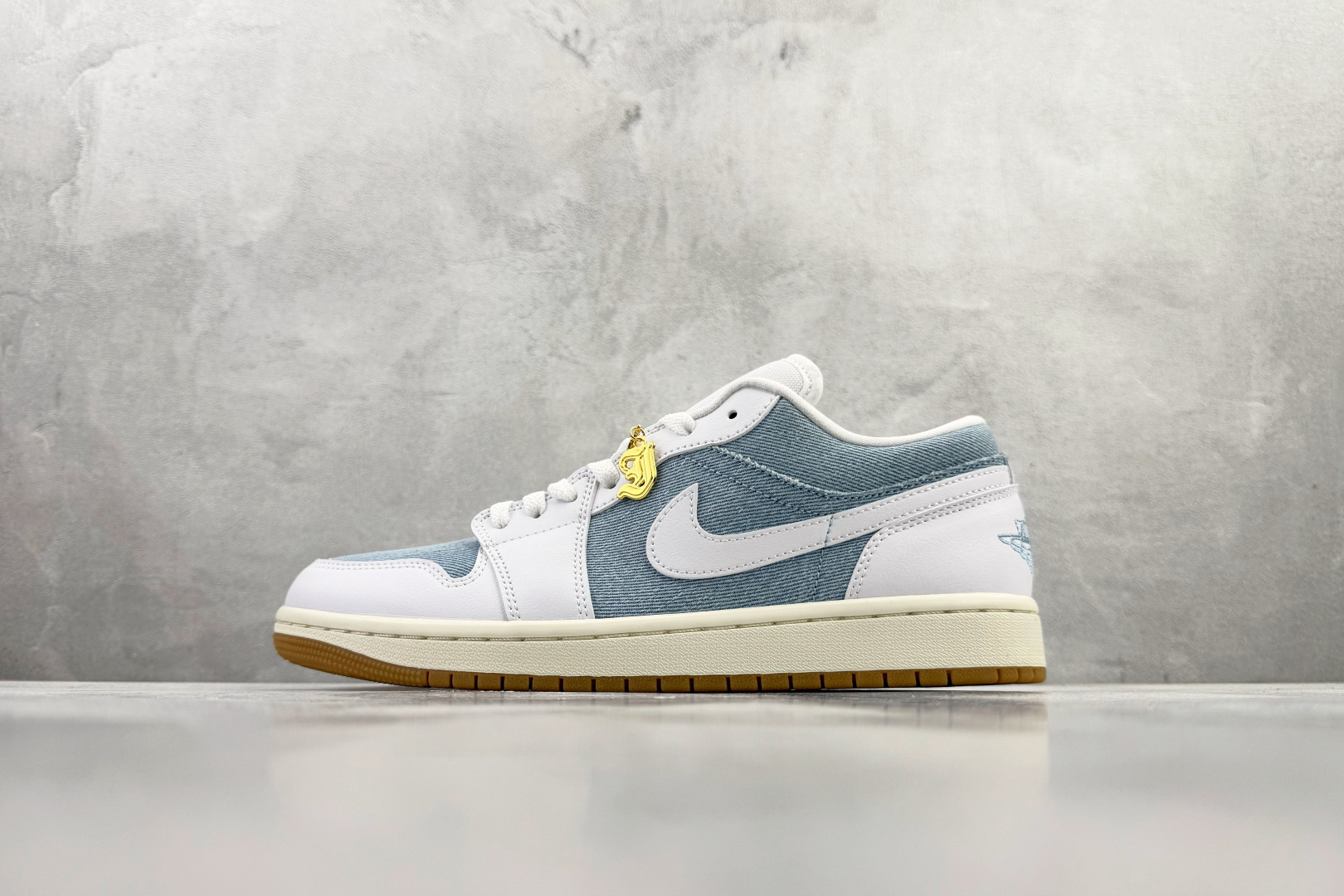 Air jordan 1 low 758