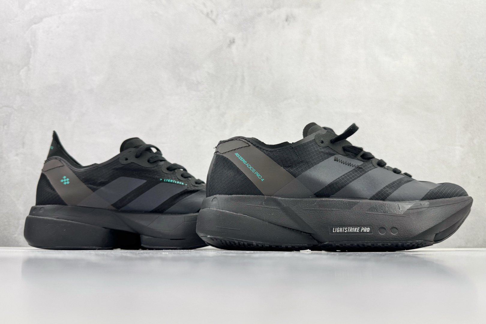 平台订单 adidas Adizero Adios Pro 4 黑色 HQ7411 平台订单 adidas Adizero Adios Pro 4 黑色 HQ7411