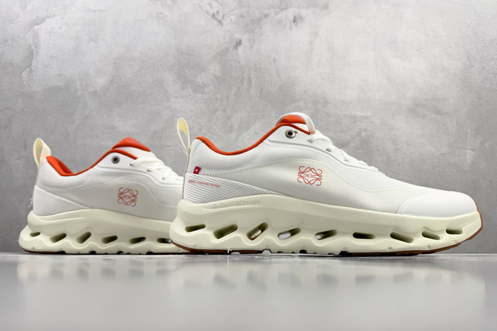 LOEWE x On昂跑 Cloudtilt 2 白橙色 3ME1069 LOEWE x On昂跑 Cloudtilt 2 白橙色 3ME1069