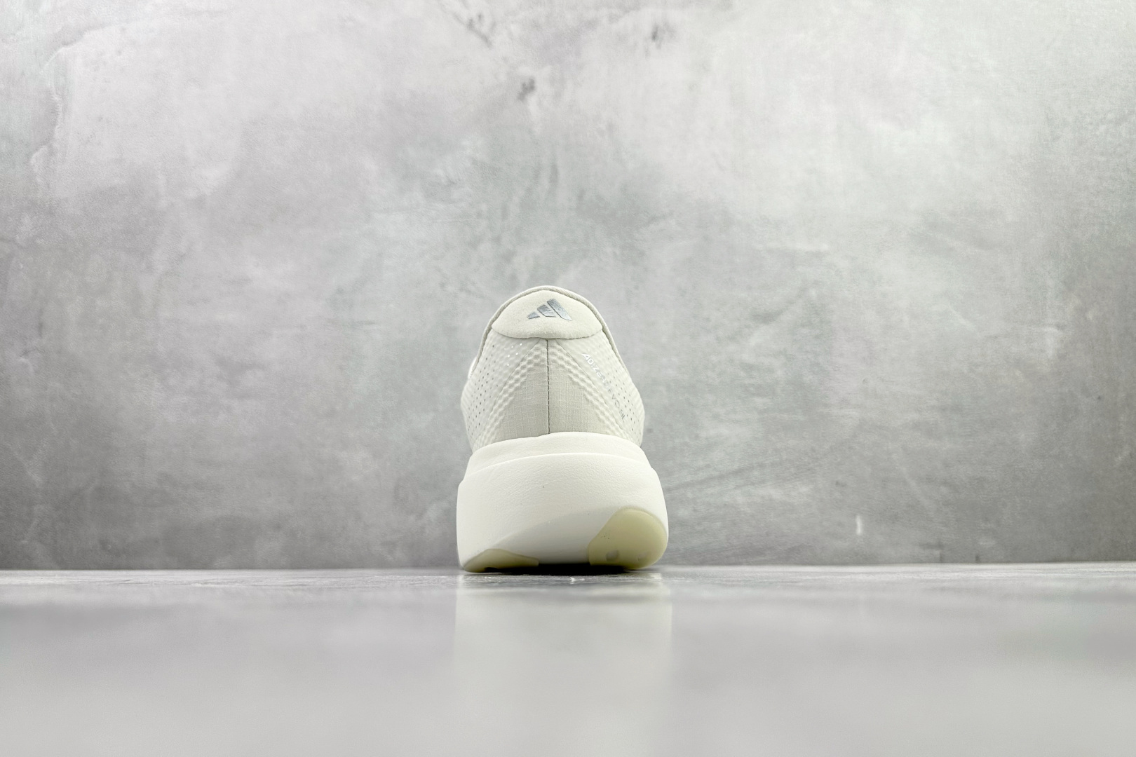 adidas Adizero Evo SL 银白 JR2028 adidas Adizero Evo SL 银白 JR2028