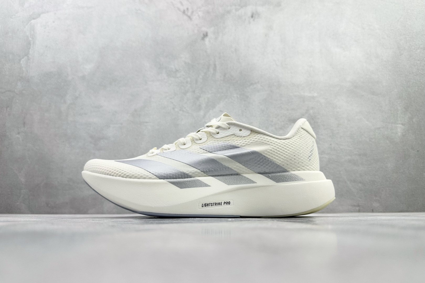 adidas Adizero Evo SL 银白 JR2028 adidas Adizero Evo SL 银白 JR2028