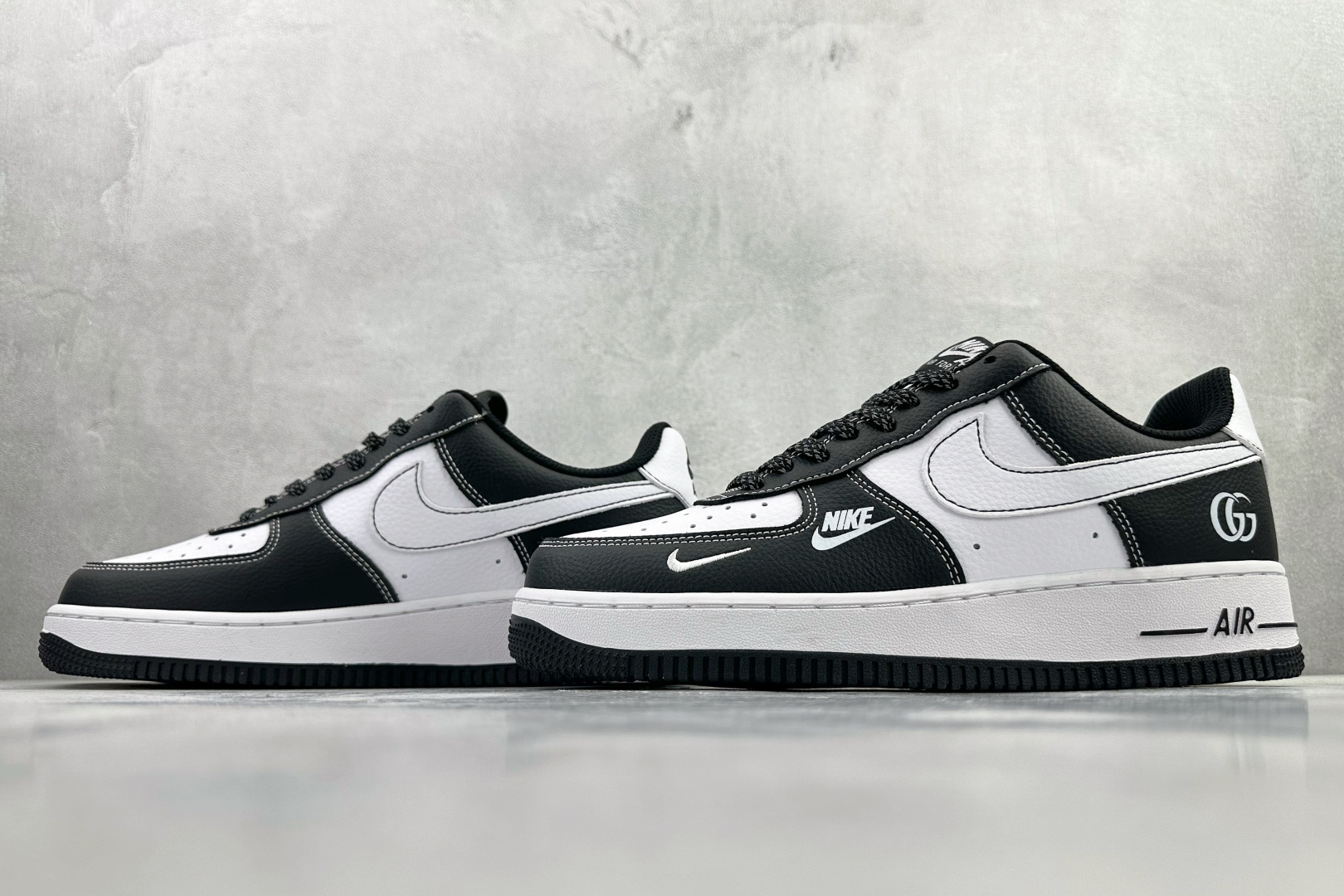 Nike AIR FORCE 1'07 LX Gucci 联名 黑白 DD1982-340 Nike AIR FORCE 1'07 LX Gucci 联名 黑白 DD1982-340