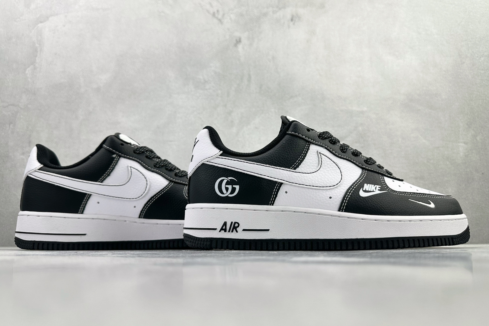 Nike AIR FORCE 1'07 LX Gucci 联名 黑白 DD1982-340 Nike AIR FORCE 1'07 LX Gucci 联名 黑白 DD1982-340