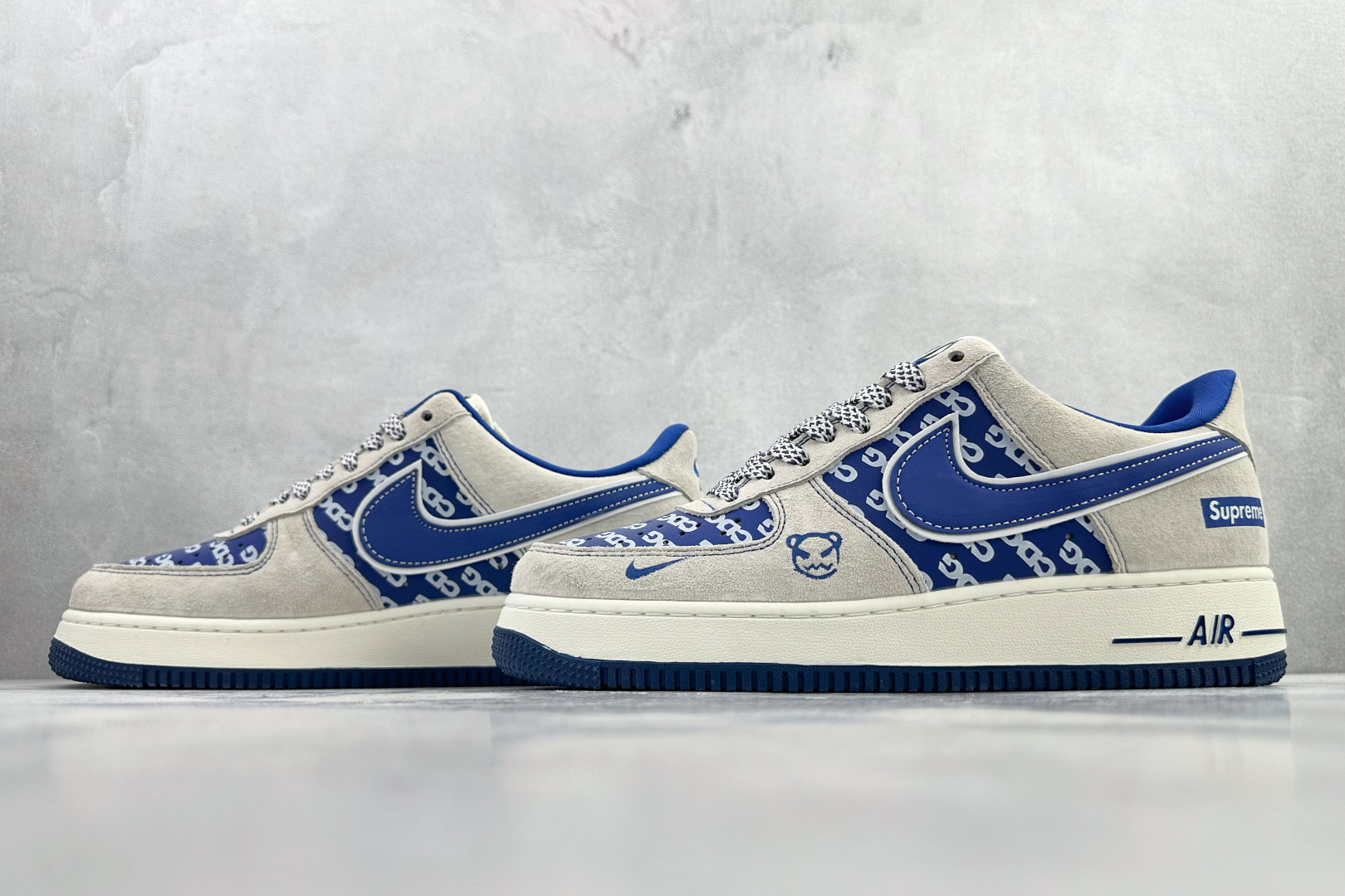 Nike AIR FORCE 1'07 LX Supreme 联名 灰白蓝 SY1388-022 Nike AIR FORCE 1'07 LX Supreme 联名 灰白蓝 SY1388-022
