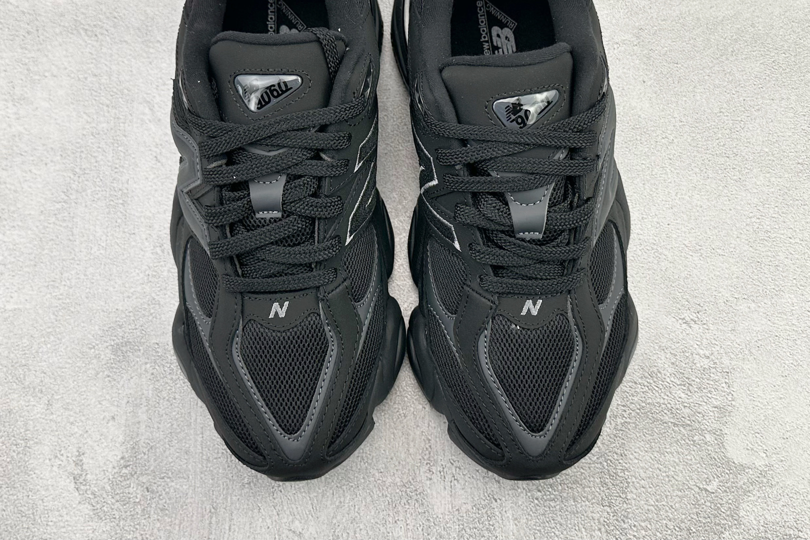 M版 纯原标杆 品质无敌 New Balance NB 9060 黑色货号：U9060ZGE尺码：39.