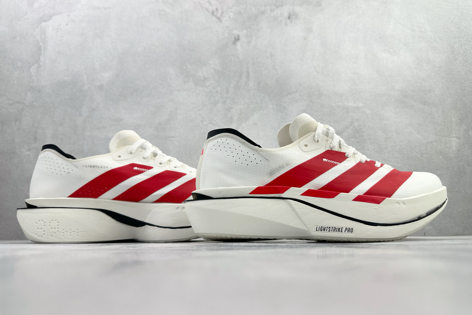 平台订单 adidas Adizero Adios 5 M 白黑红 K18293 平台订单 adidas Adizero Adios 5 M 白黑红 K18293