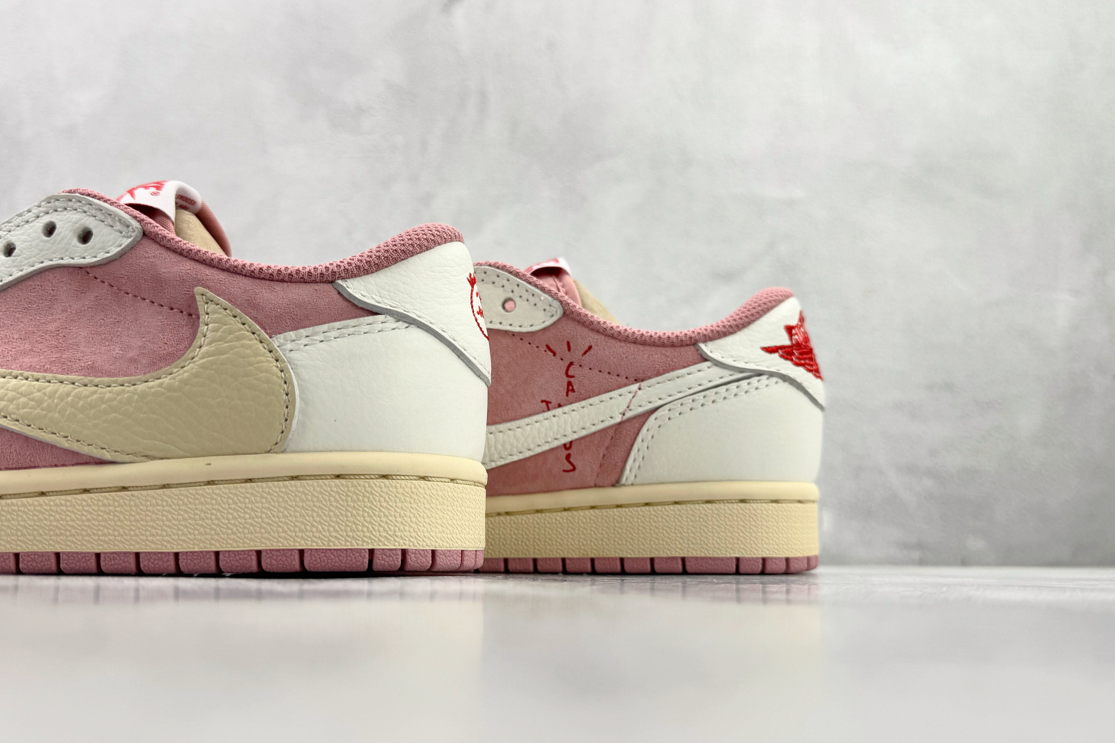 Travis Scott x Jordan Air Jordan 1 粉红色 DM7866-600 Travis Scott x Jordan Air Jordan 1 粉红色 DM7866-600