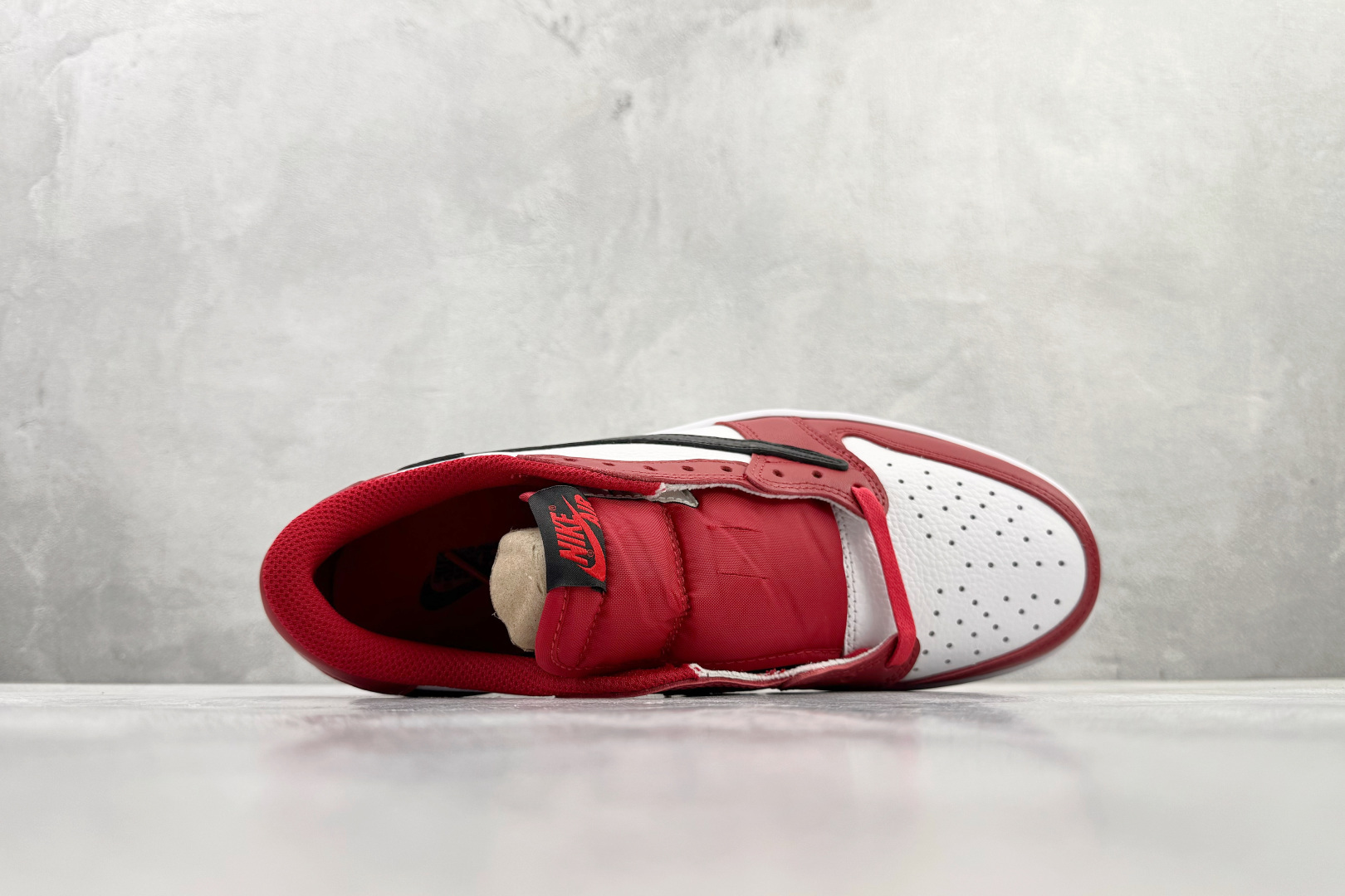 260 Travis Scott x Jordan Air Jordan 1 Low 倒钩 黑红 DM7866-101-Chinese UA Cheap High Quatity Brand Clothes Bags handbags Sneakers wholesale wholesaler seller from China Factory suppliers Fashion Clothing Shoes best Quality Beautiful Price 260 Travis Scott x Jordan Air Jordan 1 Low 倒钩 黑红 DM7866-101