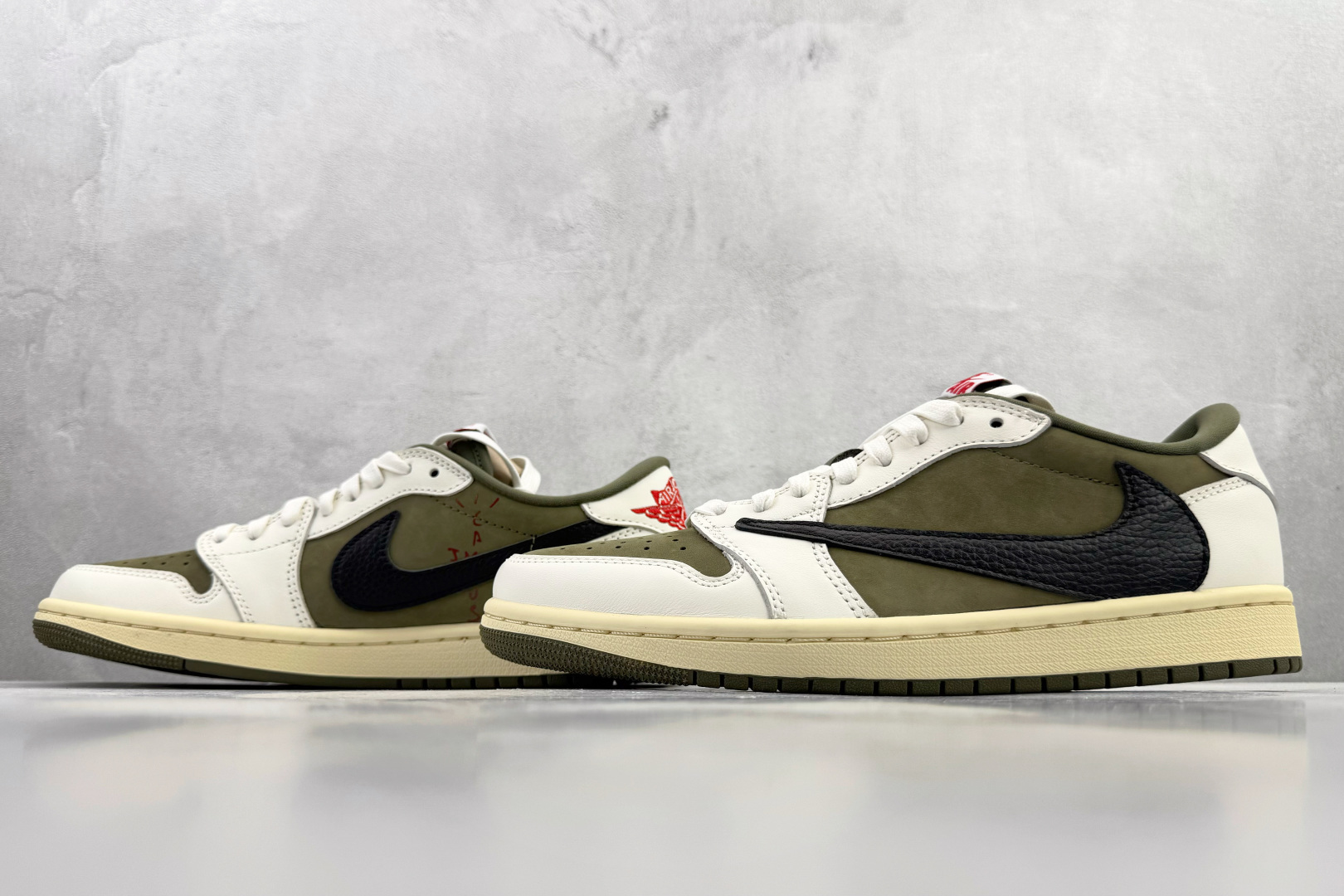 Travis Scott x Jordan Air Jordan 1 倒钩 8.0 Low ”Medium Olive” 米绿 DM7866-200 Travis Scott x Jordan Air Jordan 1 倒钩 8.0 Low ”Medium Olive” 米绿 DM7866-200