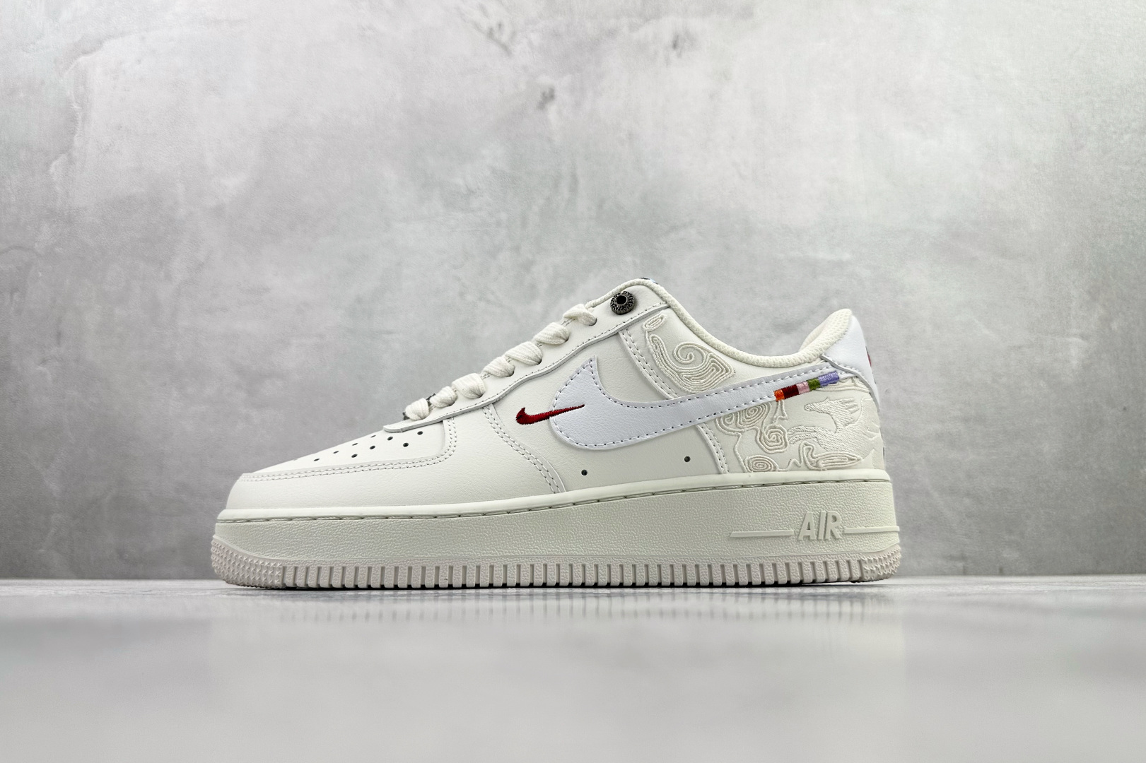Nike Air Force 1 ’07 Pegasus Pack 马年限定CNY 白色 IQ1119-011 Nike Air Force 1 ’07 Pegasus Pack 马年限定CNY 白色 IQ1119-011