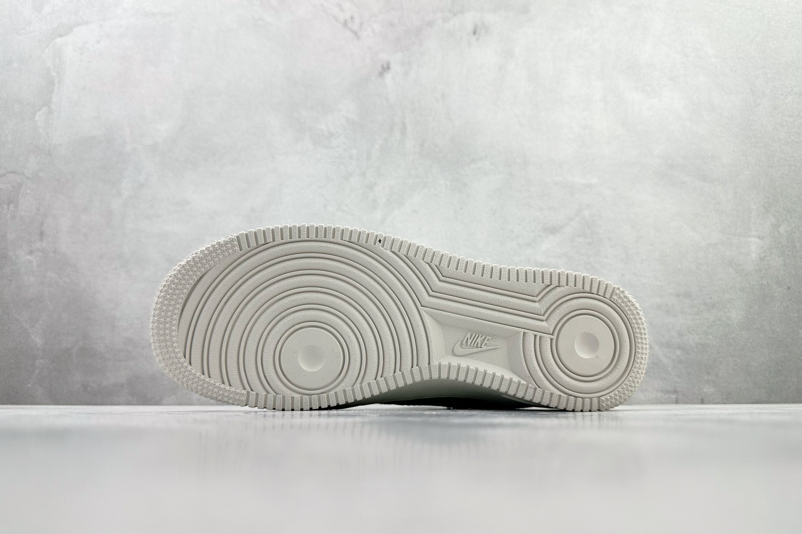 Nike Air Force 1 '07 Pegasus Pack 马年限定CNY 白色 IQ1119-011 Nike Air Force 1 '07 Pegasus Pack 马年限定CNY 白色 IQ1119-011