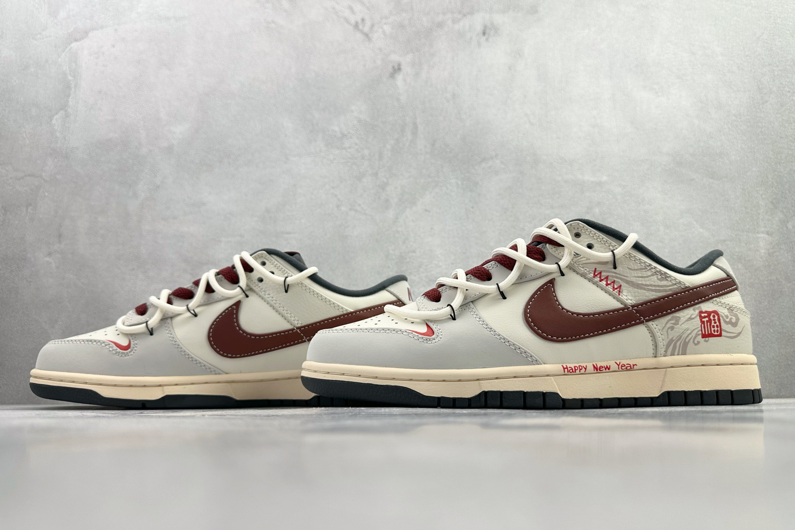定制球鞋 Nike Dunk 午马纳福 马年CNY 米棕 IM6670-202 定制球鞋 Nike Dunk 午马纳福 马年CNY 米棕 IM6670-202