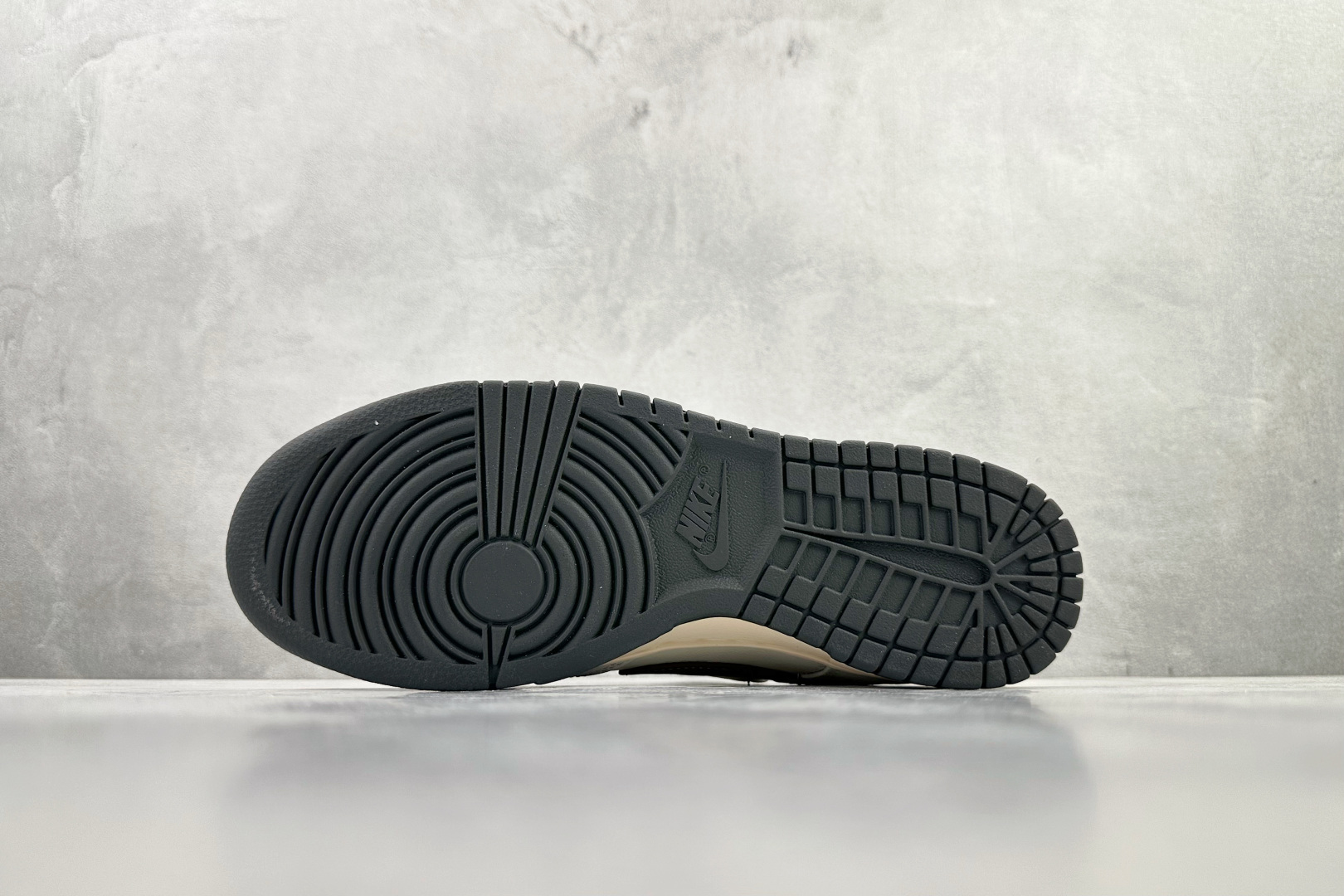 定制球鞋 Nike Dunk 午马纳福 马年CNY 米棕 IM6670-202 定制球鞋 Nike Dunk 午马纳福 马年CNY 米棕 IM6670-202