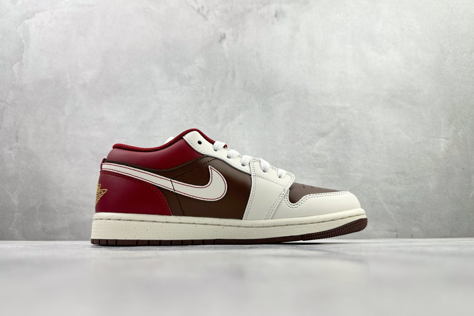 综合版 Jordan Air Jordan 1 LOW SE BG CN 新年系列 白红棕 IR7600-211 综合版 Jordan Air Jordan 1 LOW SE BG CN 新年系列 白红棕 IR7600-211