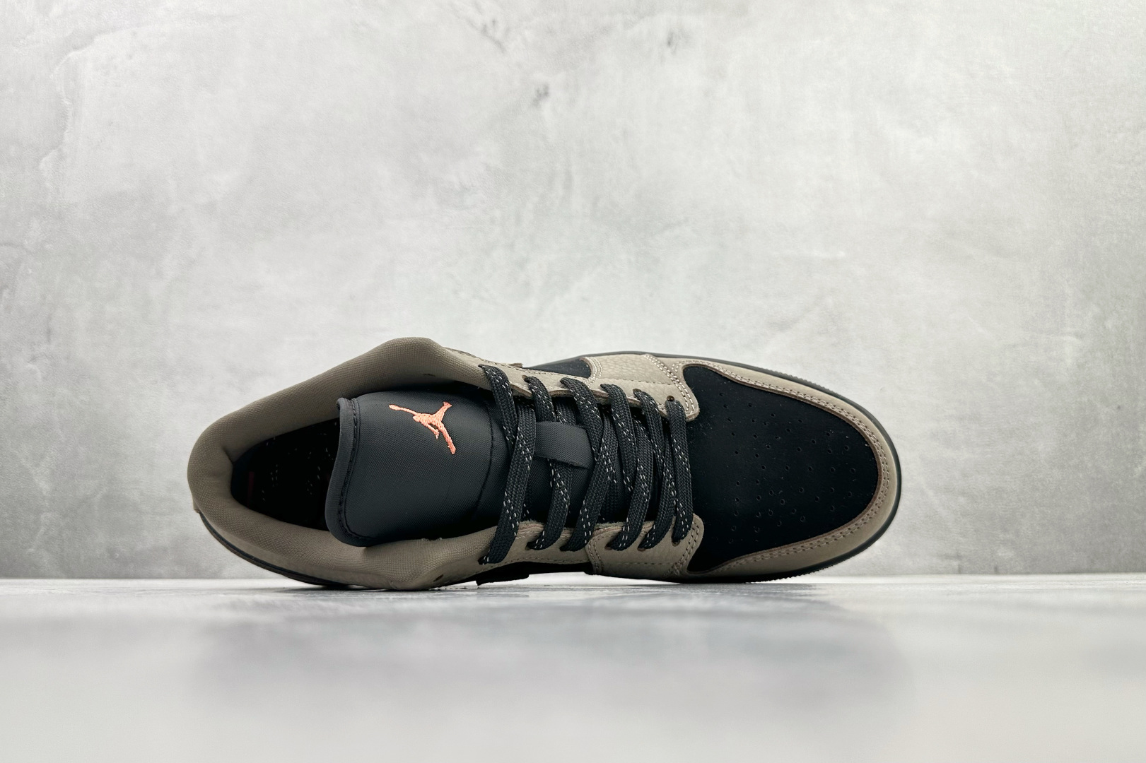 Jordan Air Jordan 1 摩卡 棕黑色 IB7109-005 Jordan Air Jordan 1 摩卡 棕黑色 IB7109-005