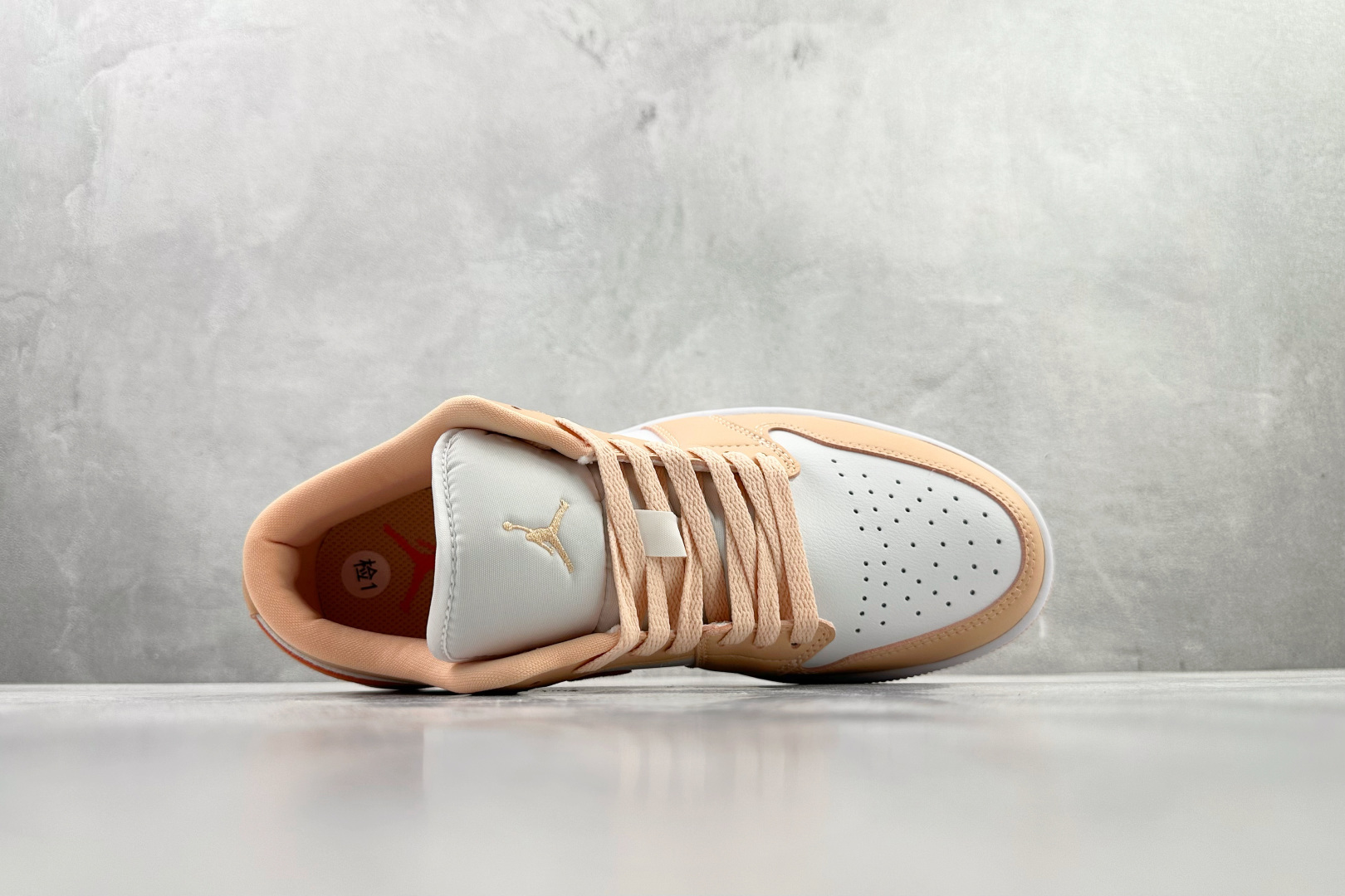 平台爆款 Jordan Air Jordan 1 Low ”Sunset Haze” 日落霧黃 DC0774-801 平台爆款 Jordan Air Jordan 1 Low ”Sunset Haze” 日落霧黃 DC0774-801