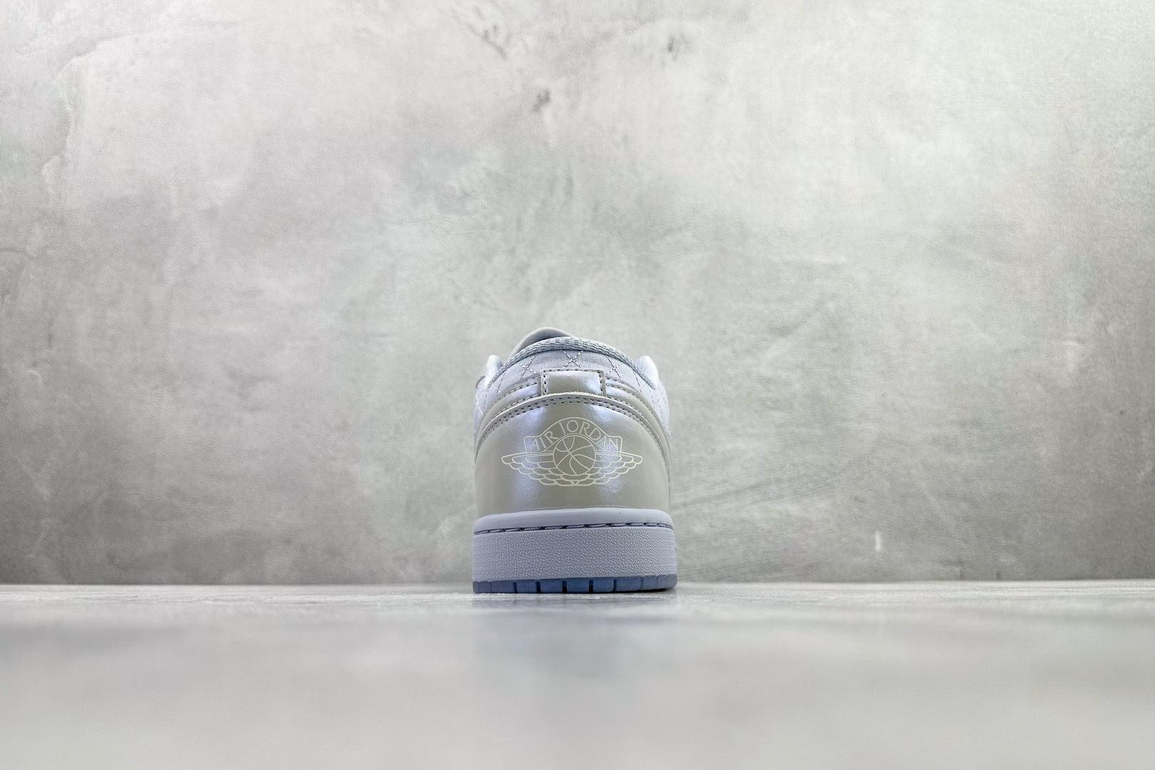 平台爆款 Jordan Air Jordan 1 Low SE 蓝色 IM5129-010 平台爆款 Jordan Air Jordan 1 Low SE 蓝色 IM5129-010
