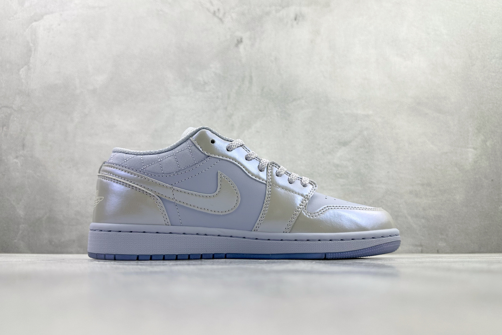平台爆款 Jordan Air Jordan 1 Low SE 蓝色 IM5129-010 平台爆款 Jordan Air Jordan 1 Low SE 蓝色 IM5129-010