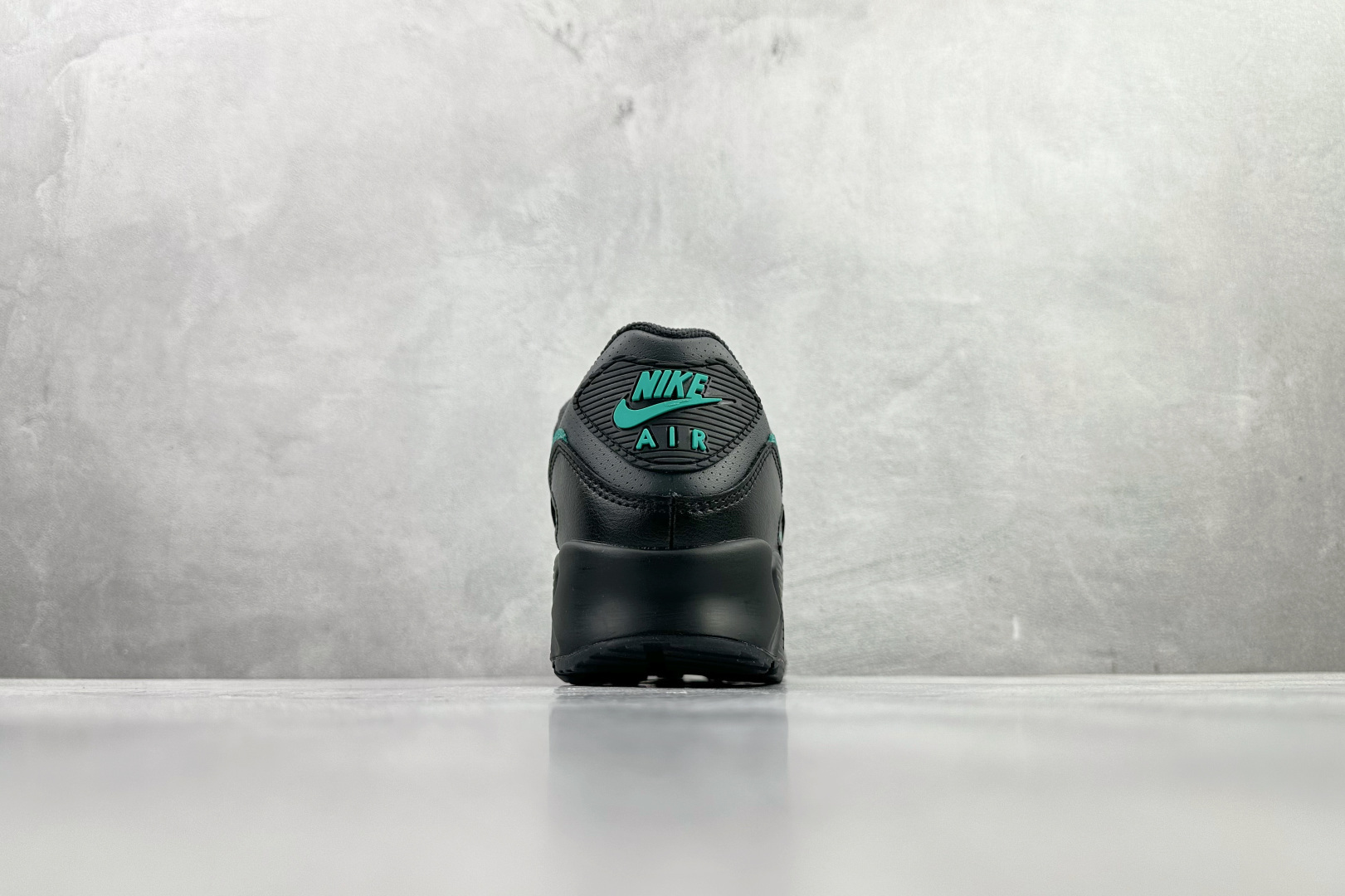 平台专供 Nike Air 90 黑蓝 IF0670-002 平台专供 Nike Air 90 黑蓝 IF0670-002