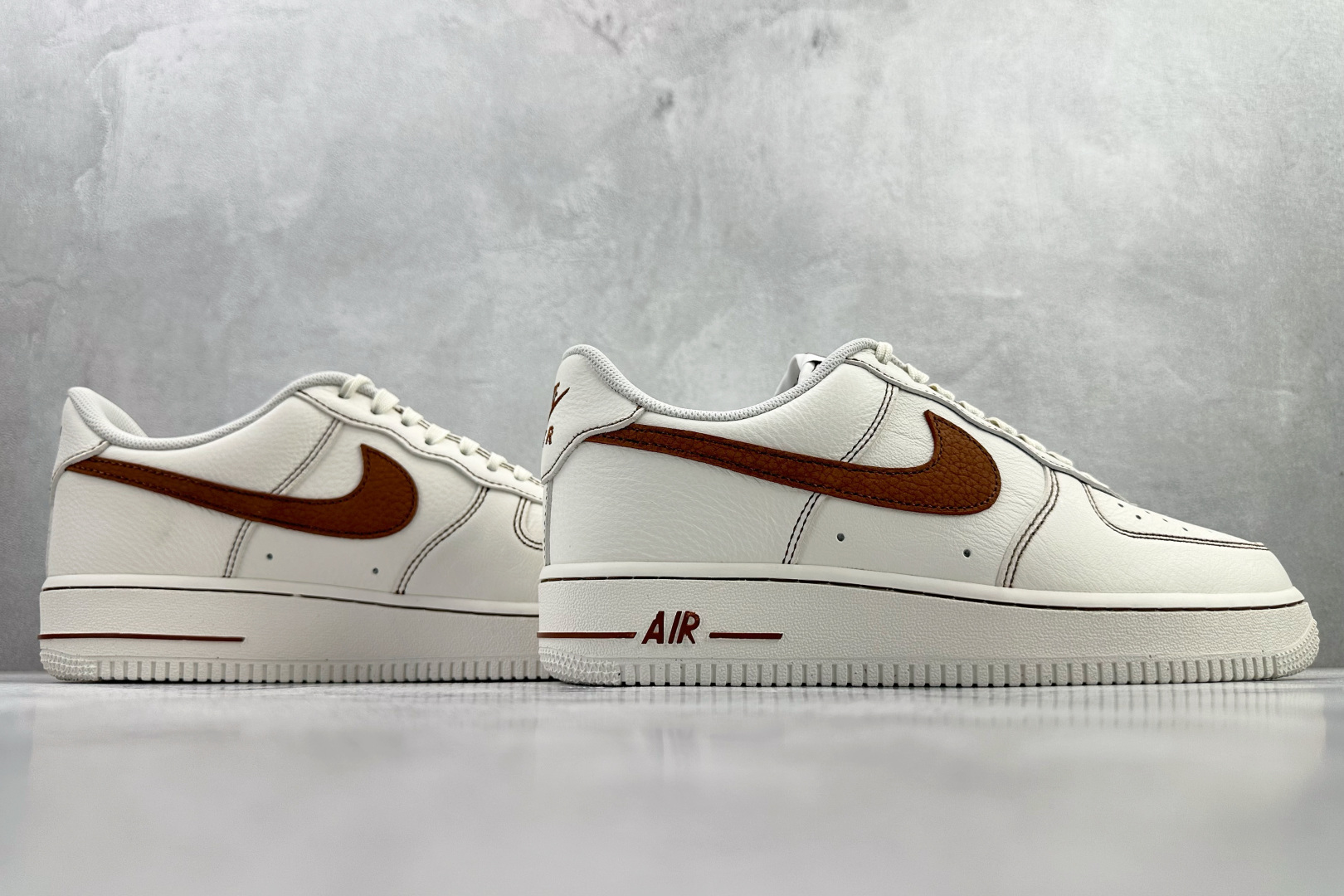 原厂皮 Nike Air Force 1 Low 米棕色 HQ2037-101 原厂皮 Nike Air Force 1 Low 米棕色 HQ2037-101