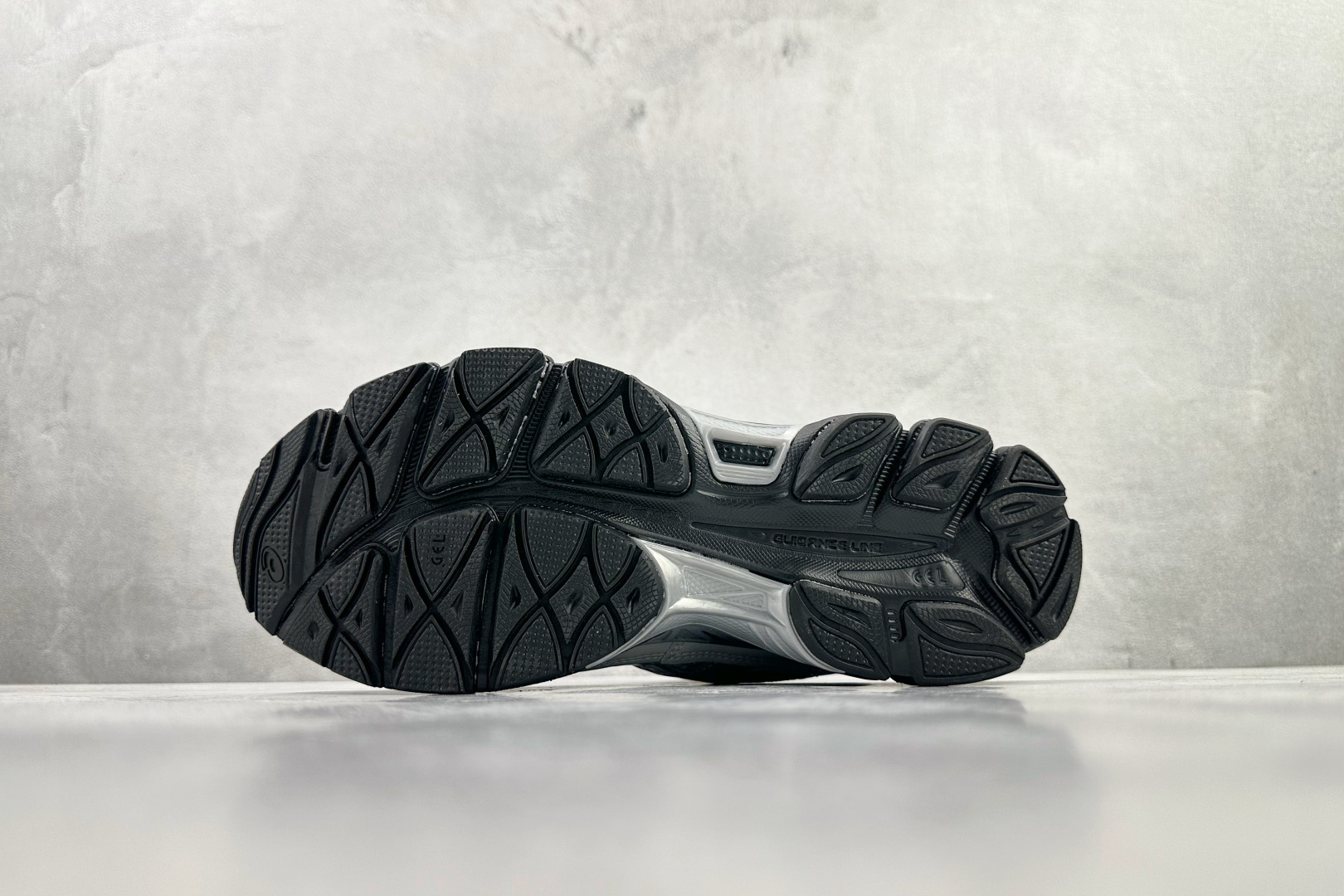 Asics GEL-N银灰色 1203A280-020 Asics GEL-N银灰色 1203A280-020