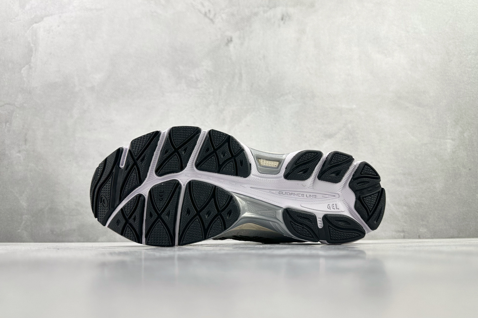Asics GEL-N白色 1203A788-101 Asics GEL-N白色 1203A788-101