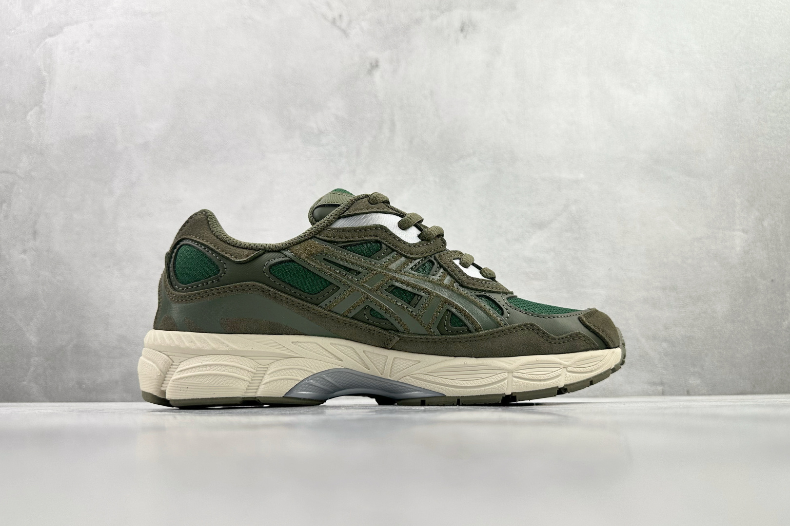 Asics GEL-N绿色 1203A739-300 Asics GEL-N绿色 1203A739-300