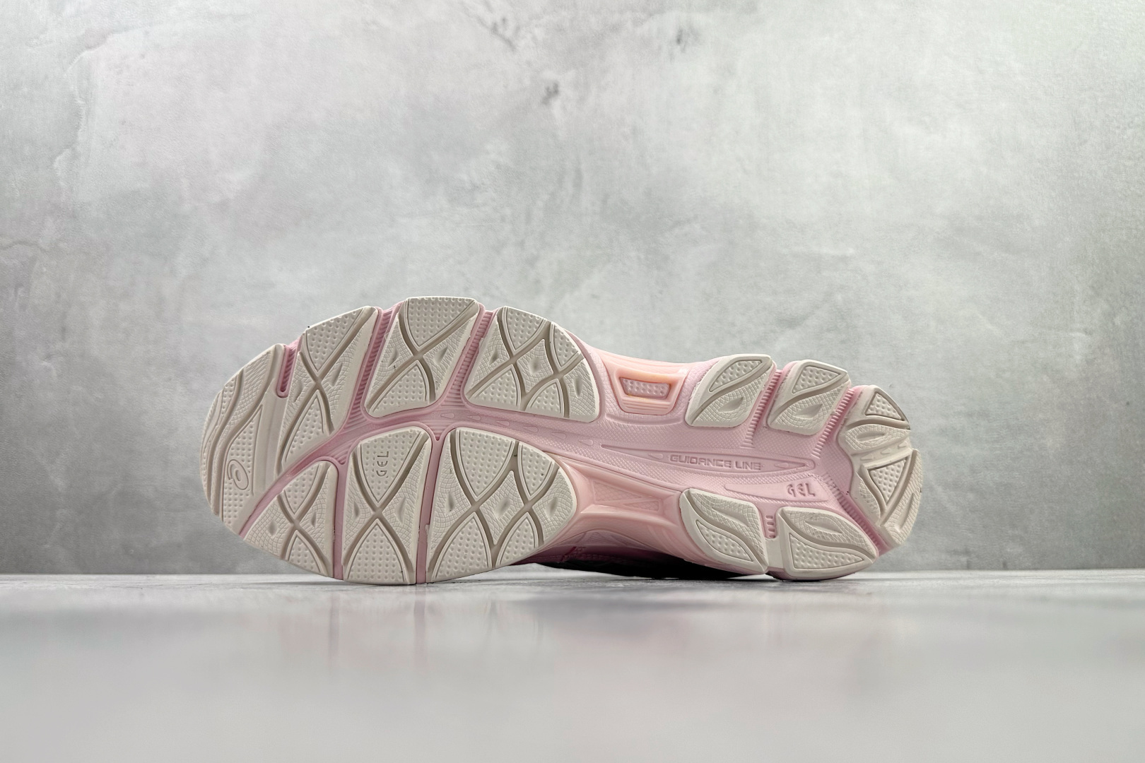 KICKI YANG ZHANG x Asics GEL-N银粉色 1203A571-100 KICKI YANG ZHANG x Asics GEL-N银粉色 1203A571-100