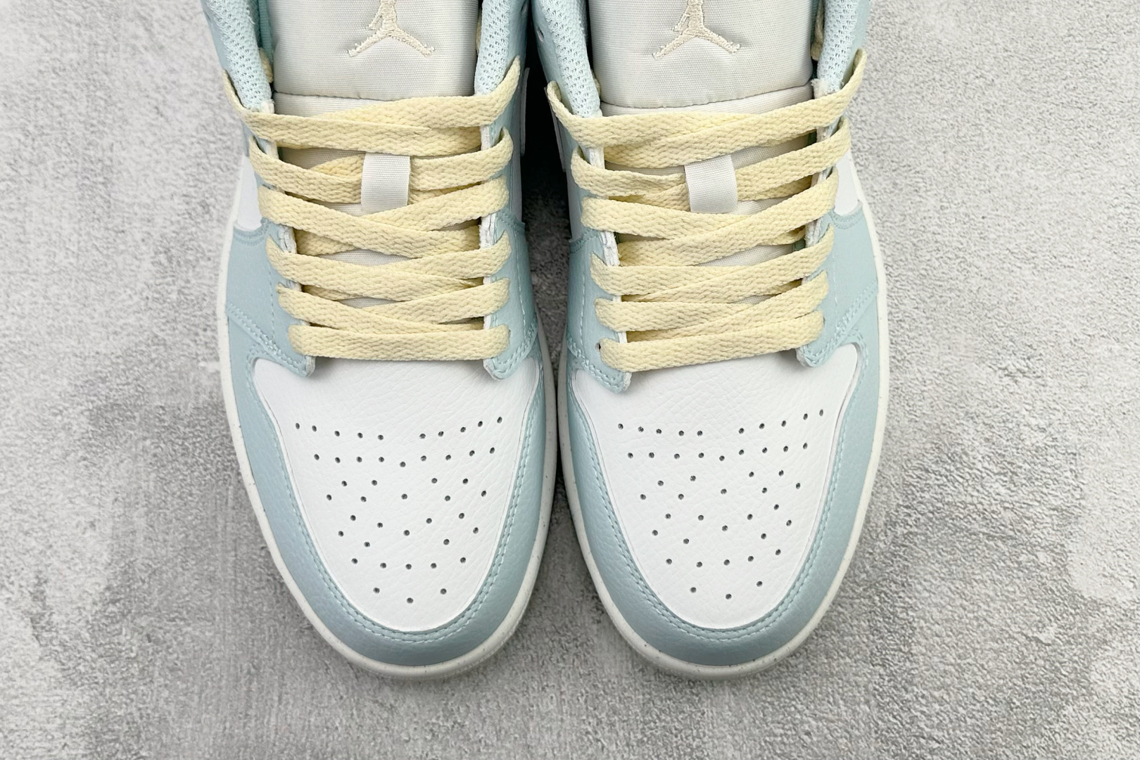 平台爆款 Jordan Air Jordan 1 Low 蓝白 HJ5999-400 平台爆款 Jordan Air Jordan 1 Low 蓝白 HJ5999-400