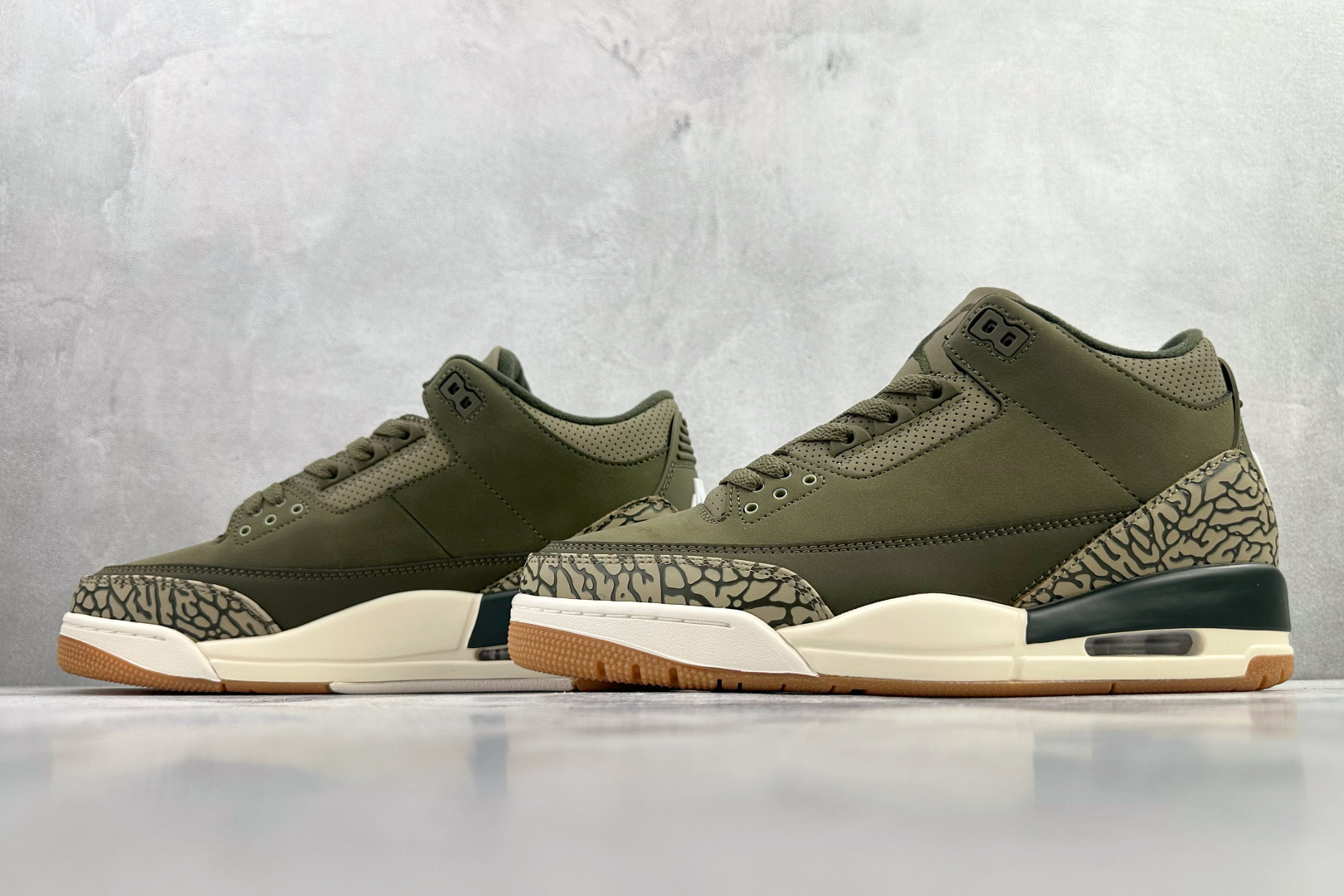 N版  东南亚订单 Jordan Air Jordan 3 "Family Affair"橄榄绿 货号：DN3707-2