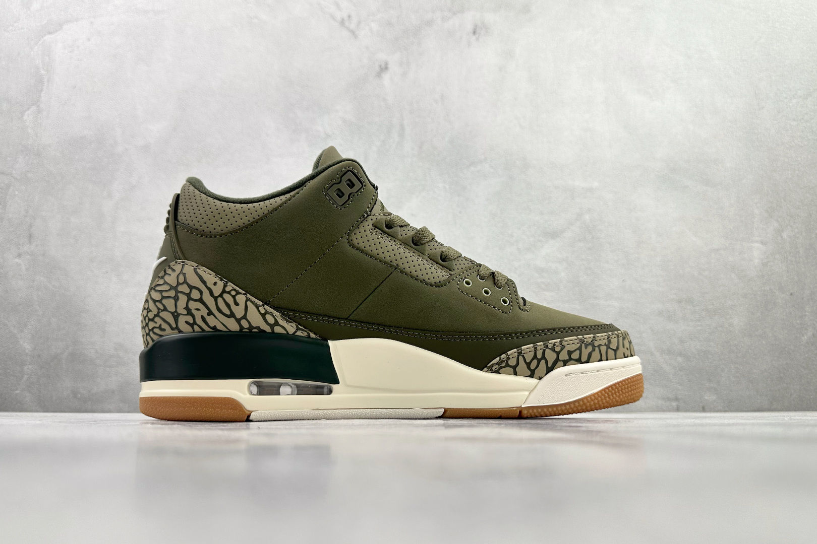 N版  东南亚订单 Jordan Air Jordan 3 "Family Affair"橄榄绿 货号：DN3707-2